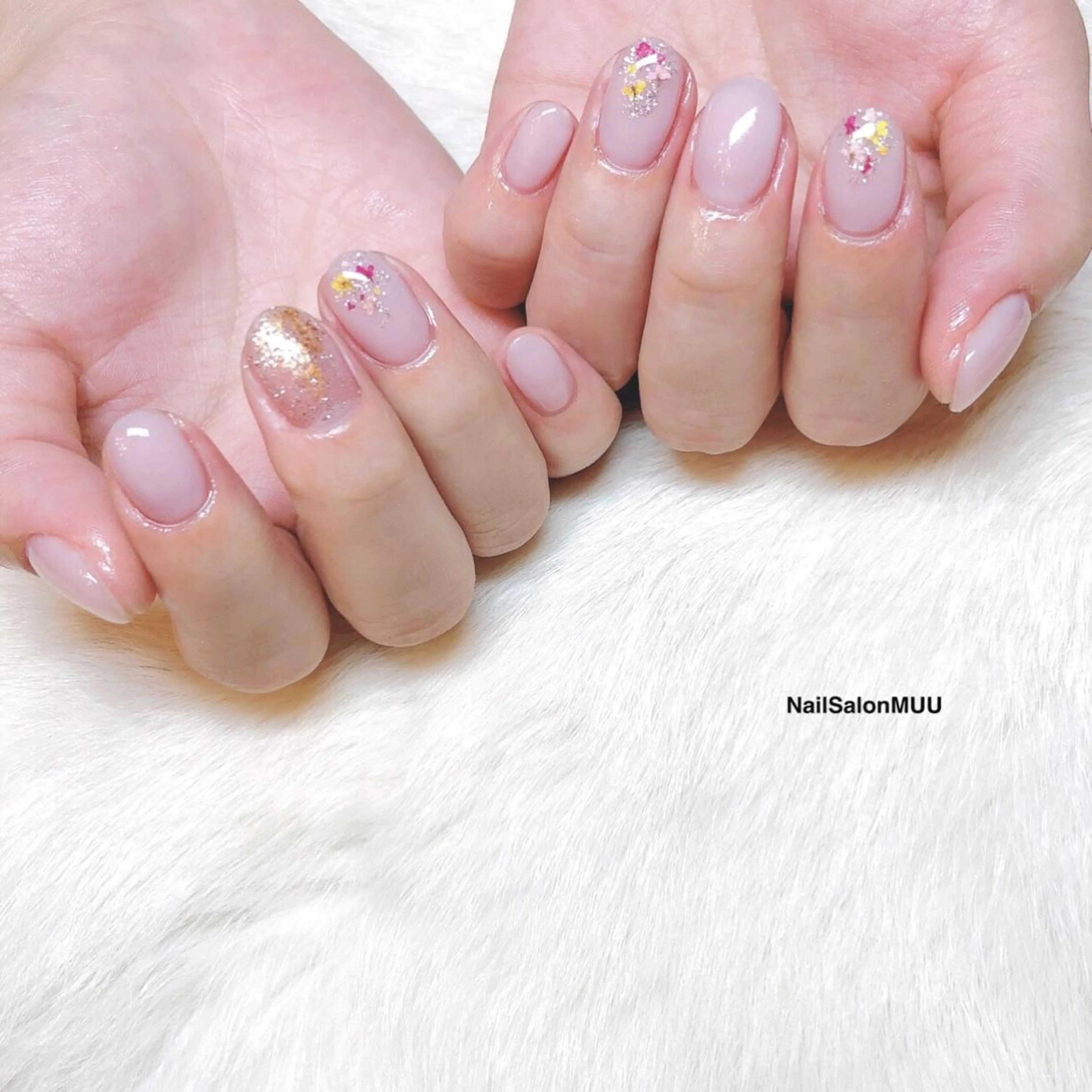 ネイル アートネイル ラメ(グリッター) 持ち込み オフィスネイル 春ネイル ハンドネイル 松村 みおのネイルデザイン