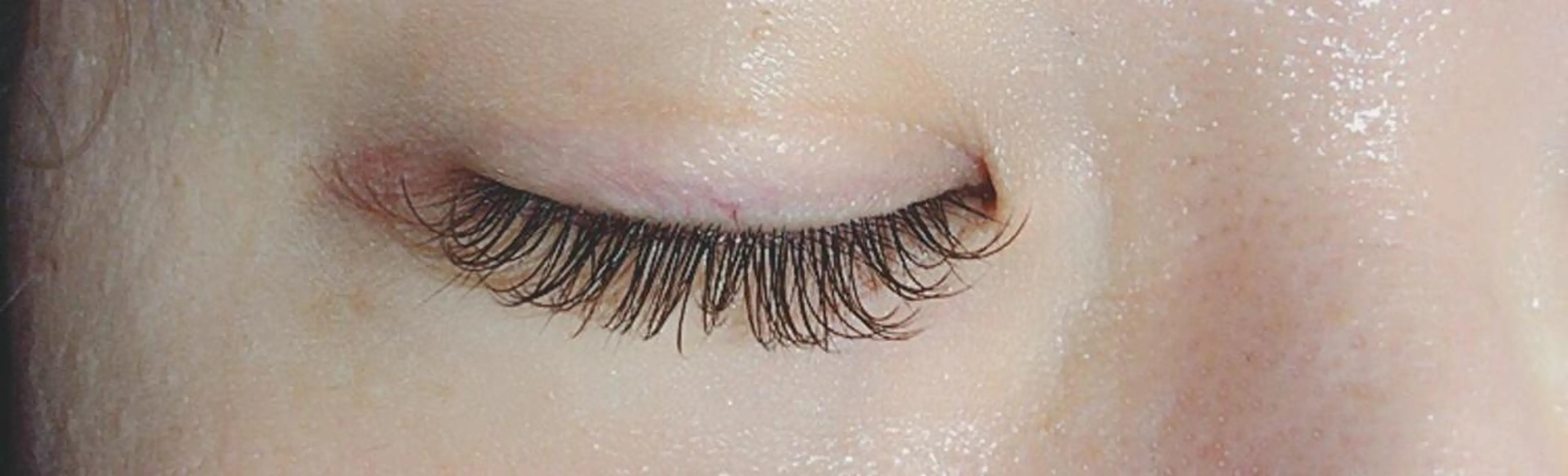 マツエク・マツパ ANNE梅田 GRACE店所属・ANNE chizuのマツエク・マツパデザイン