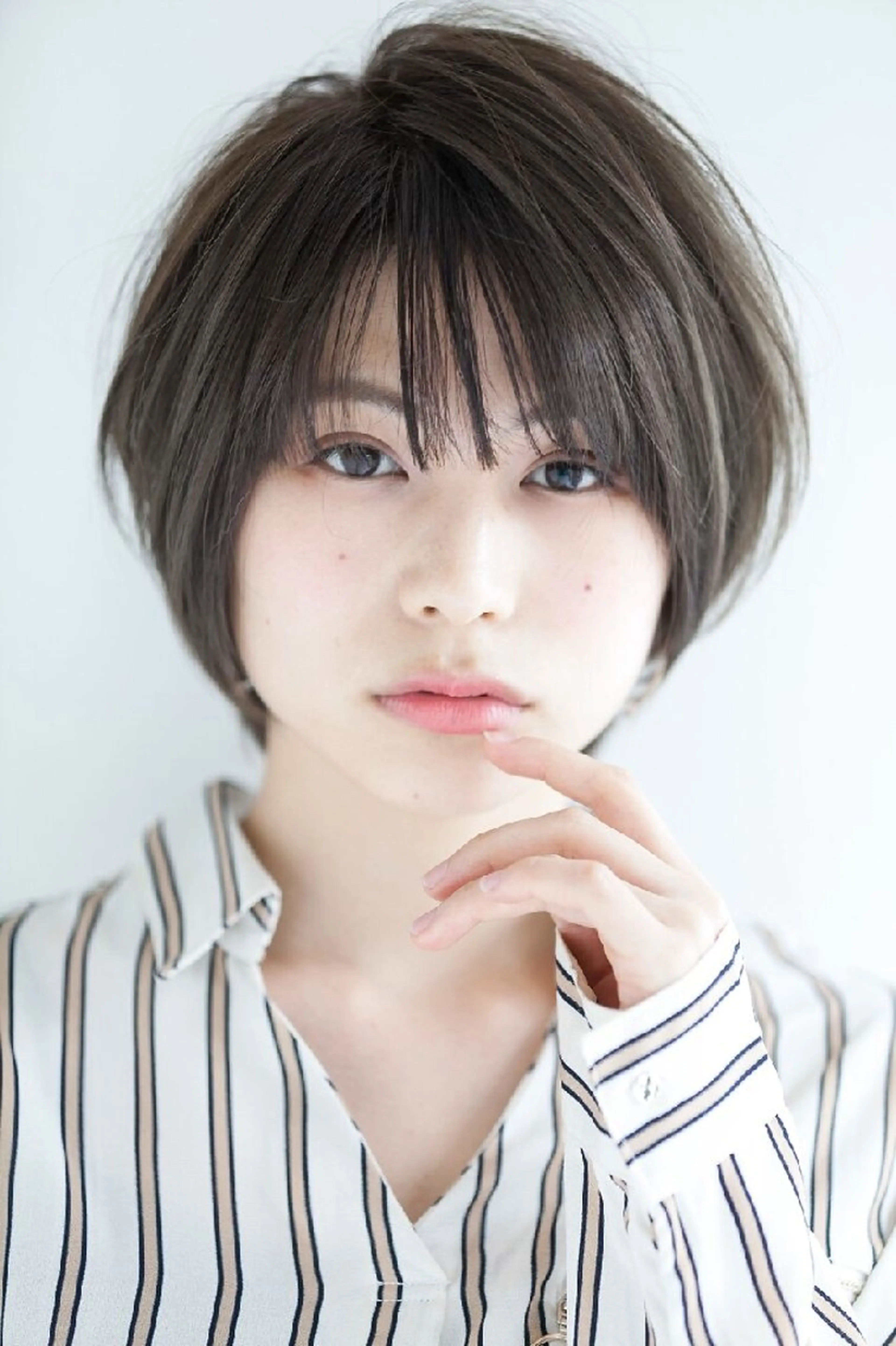 ショート カラー オーガニックカラー 似合わせカット トリートメント 深夜まで営業中‼️ レム髪質改善のヘアスタイル