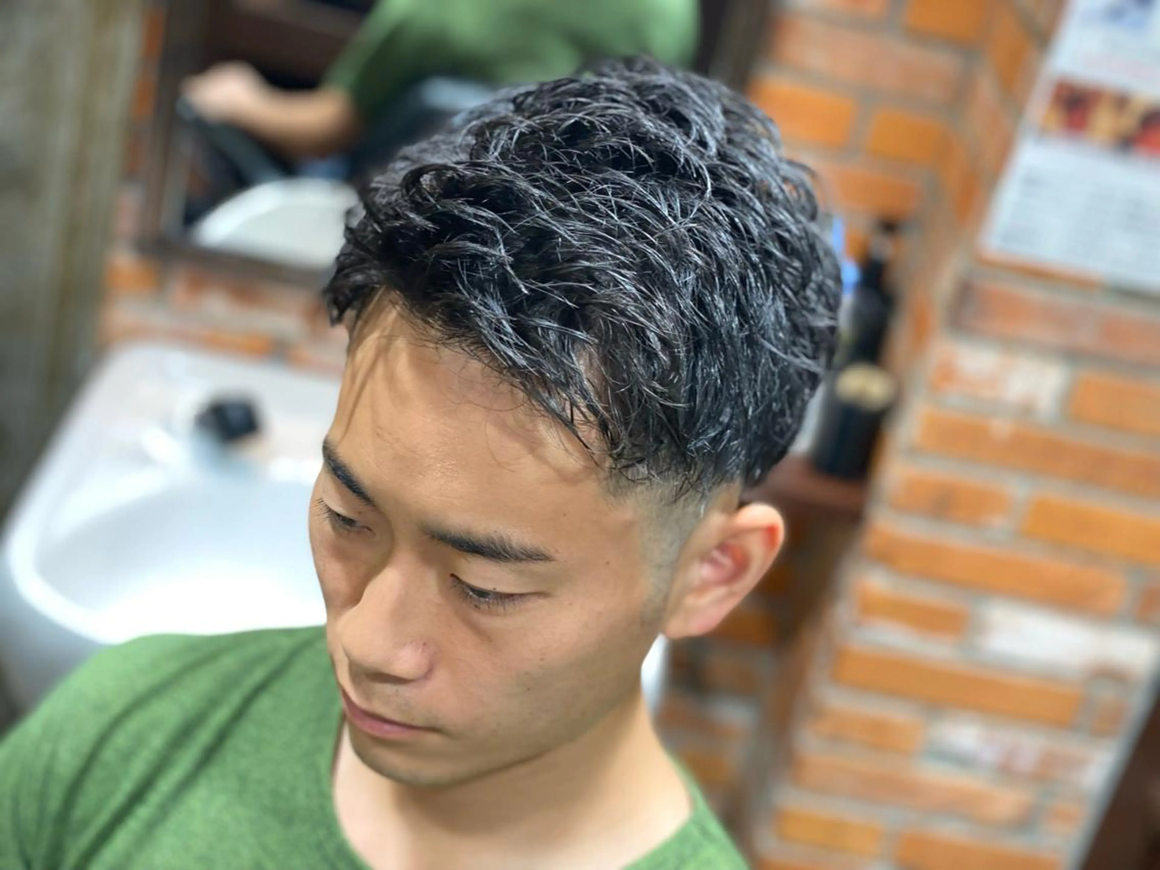 ミディアム メンズ HIRO GINZA 池袋東口店所属・林田 龍明のヘアスタイル