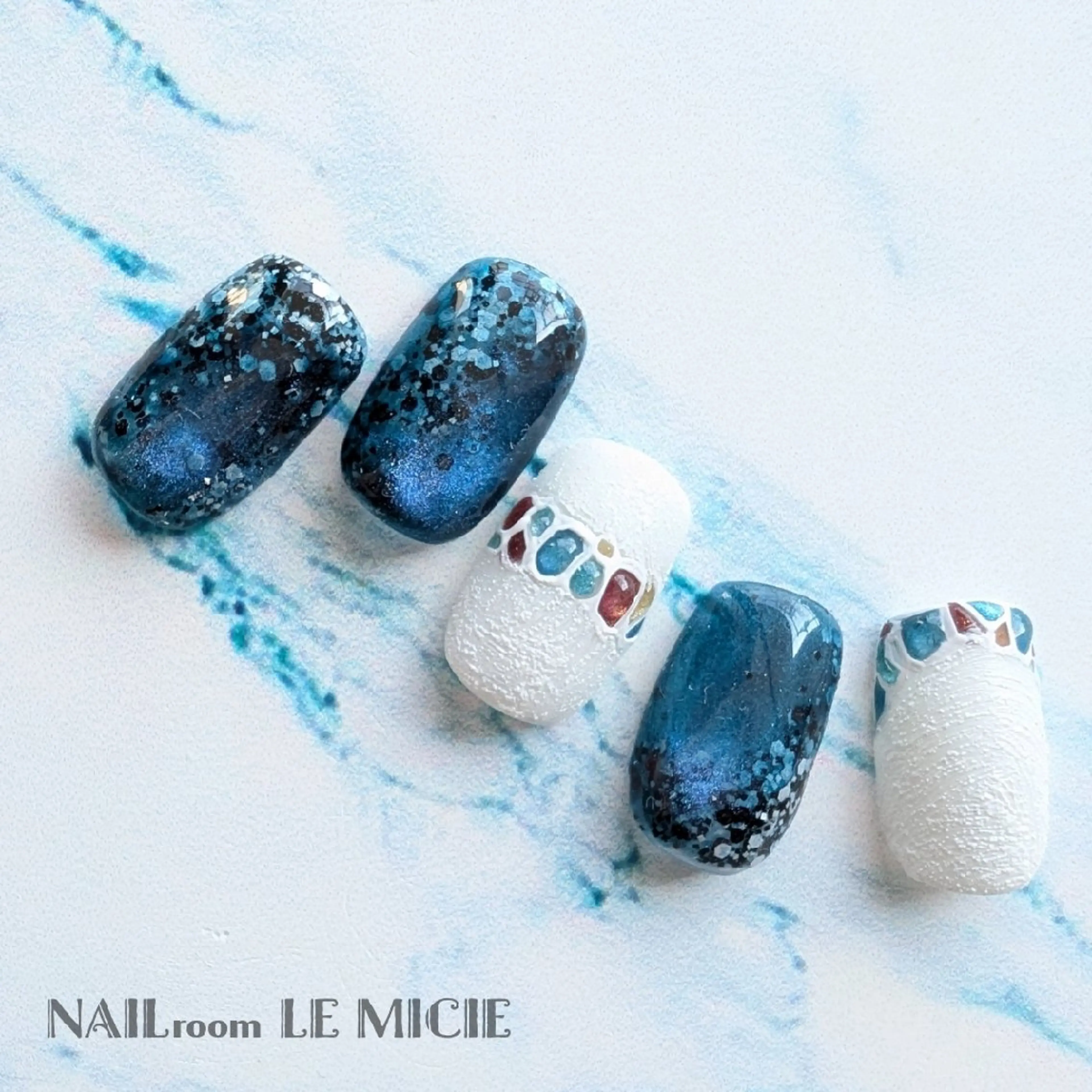 ネイル ナリタ・ マミのネイルデザイン