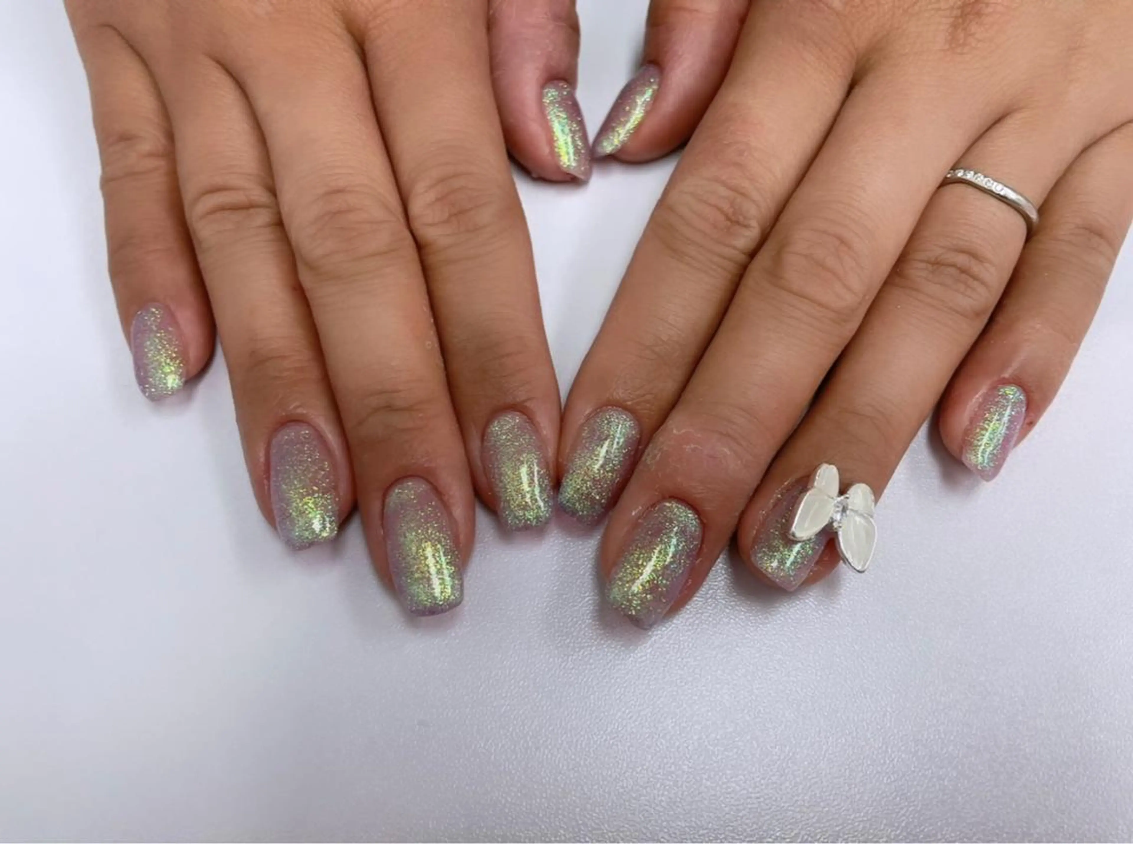 ネイル ハンドネイル ami eye&nail所属・小林 亜美のマツエク・マツパデザイン