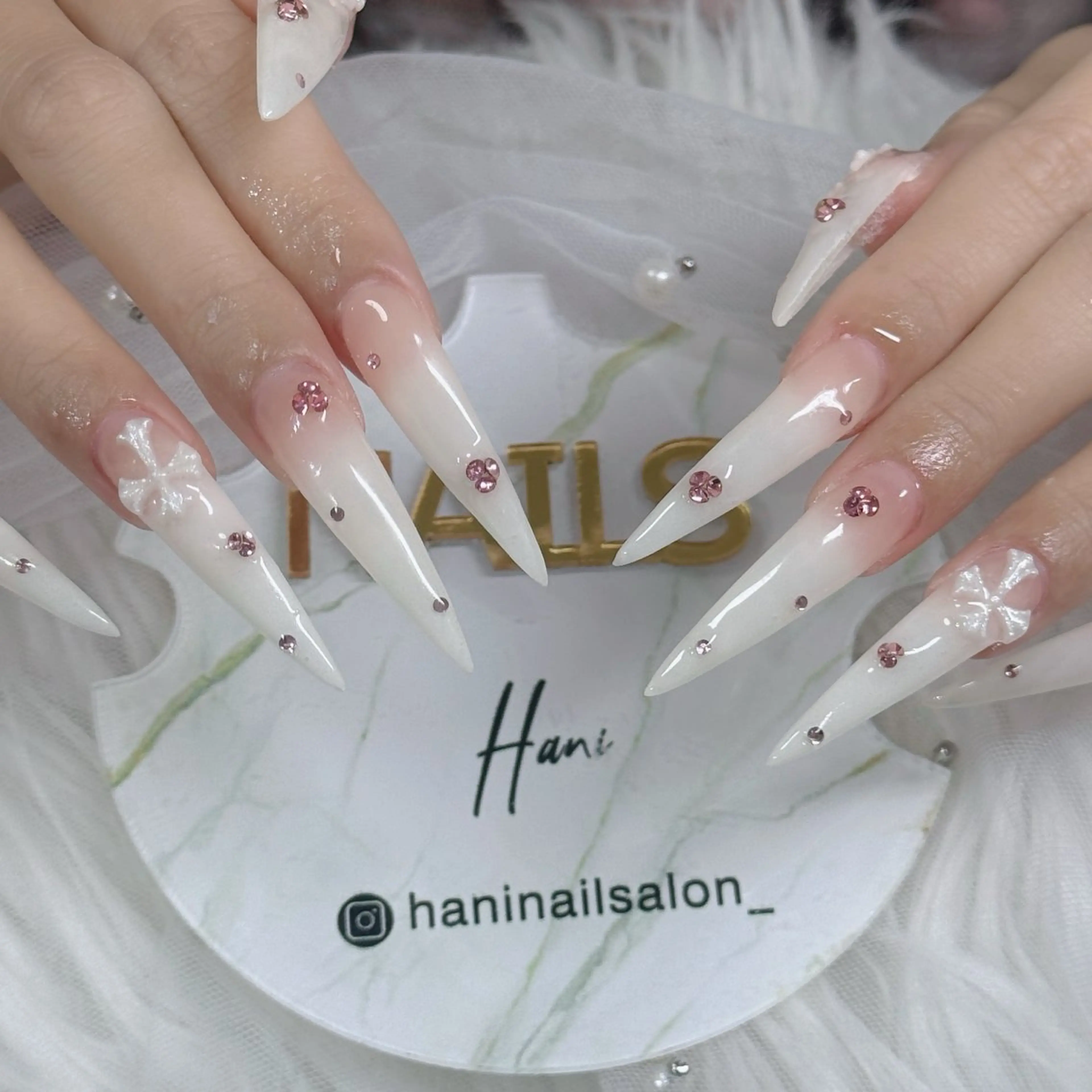 ネイル フットネイル フレンチネイル グラデーション 韓国ネイル ロングネイル ハンドネイル Hani Nail Salonのネイルデザイン