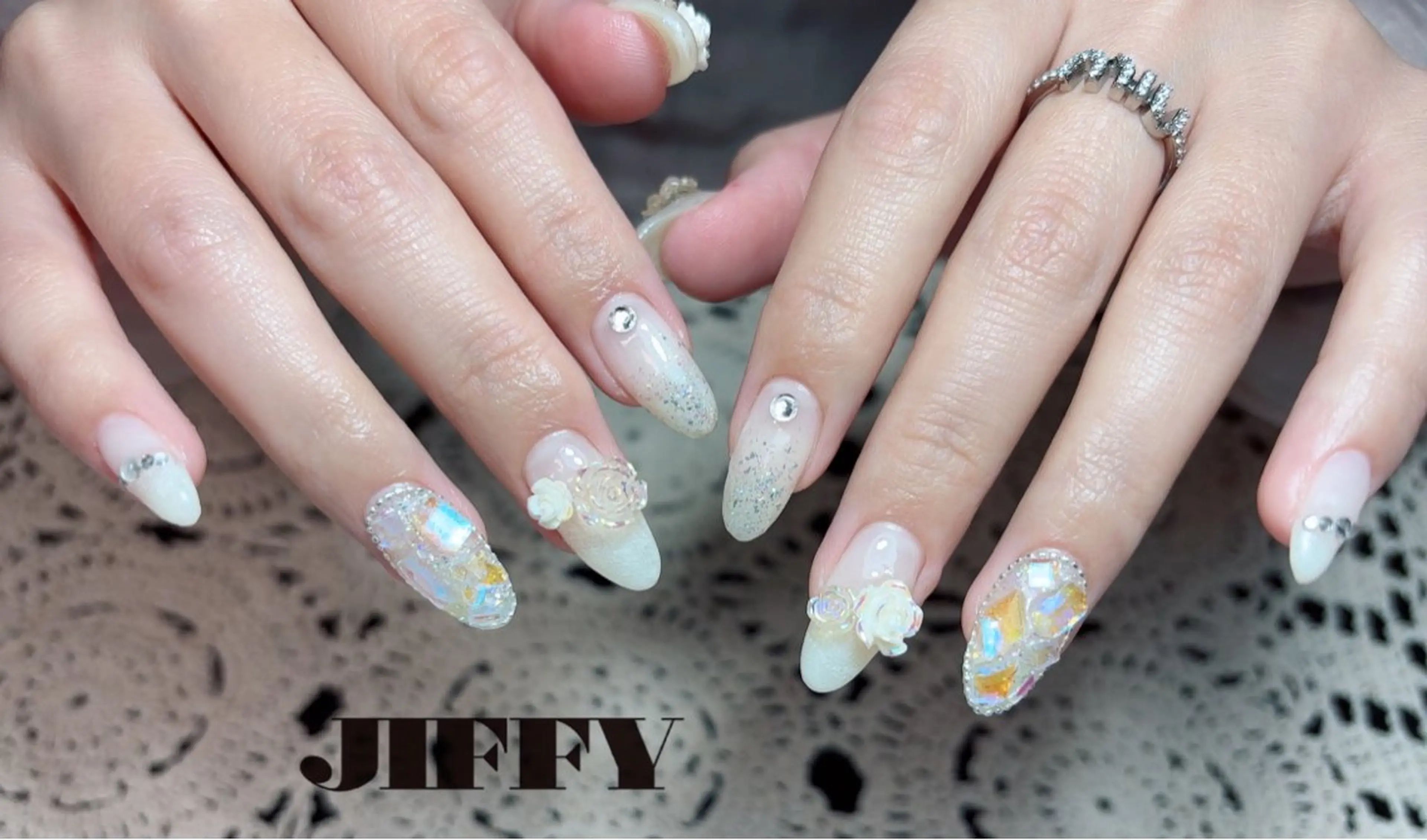 ロング ハンドネイル JIFFY所属・JIFFY nailstudioのネイルデザイン