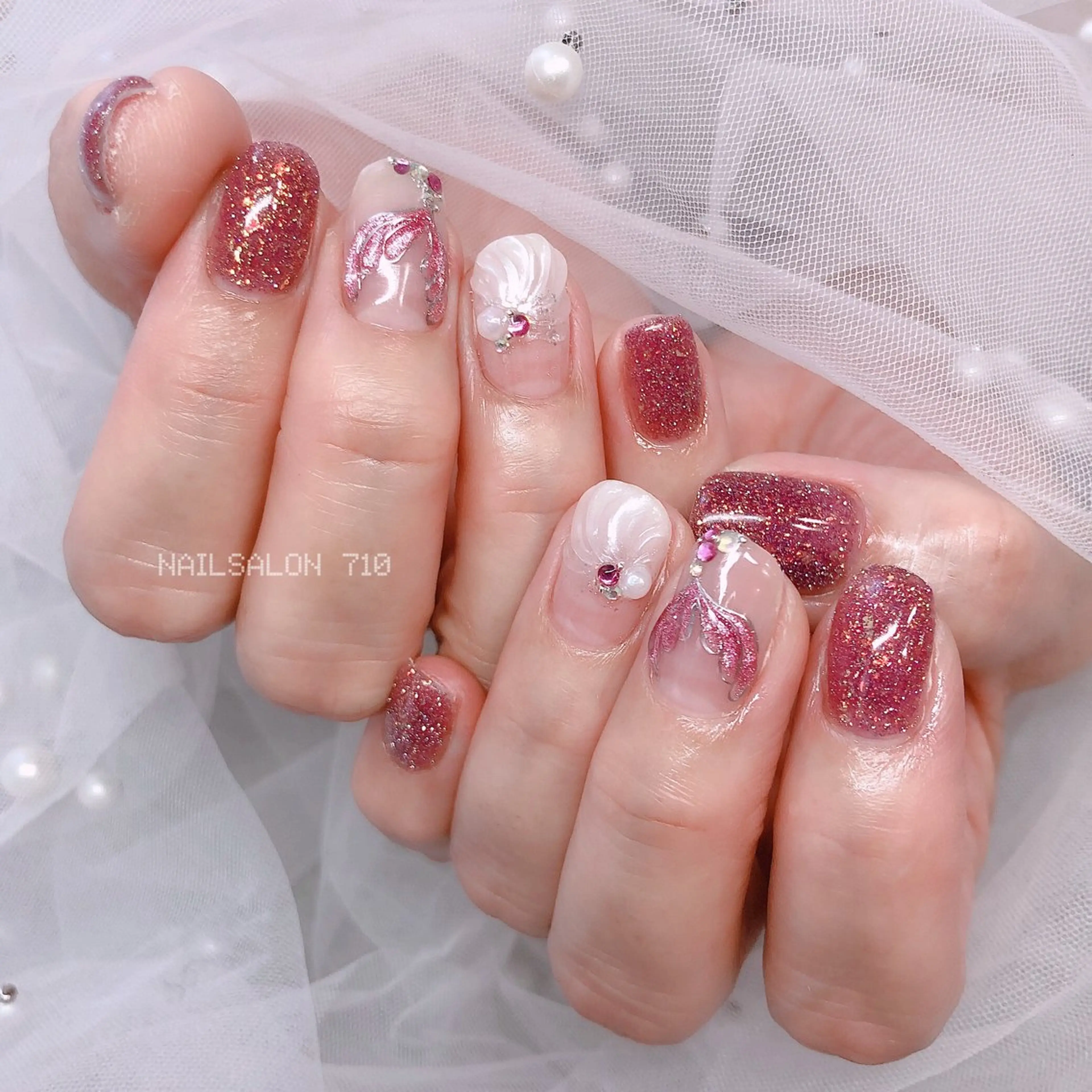 ネイル ハンドネイル フットネイル ナナイチゼロ I.Naoのネイルデザイン