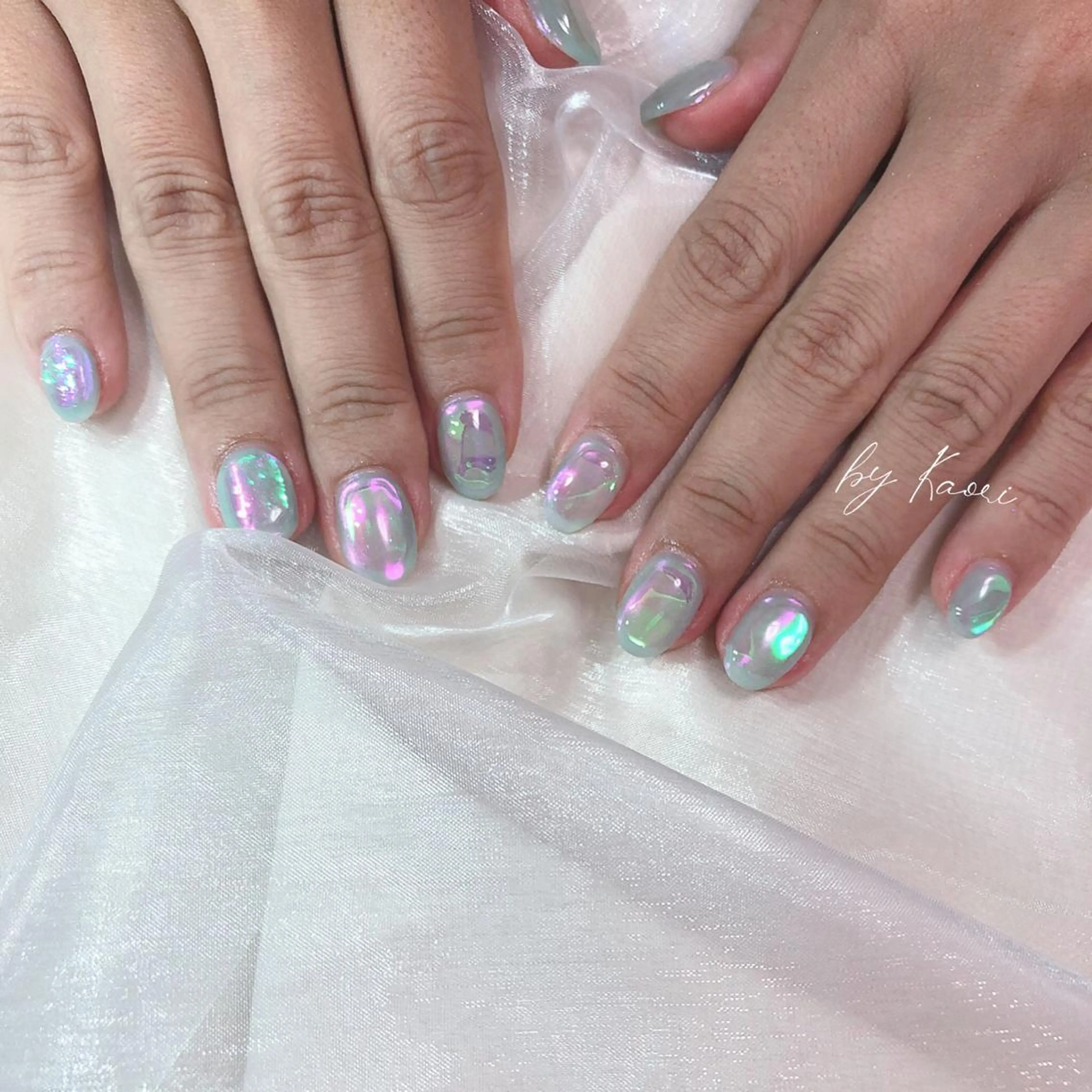 ネイル オーロラネイル ブラウン カジュアル フットネイル フレンチネイル ハンドネイル フットネイル _Defi_ by Kaoriのネイルデザイン