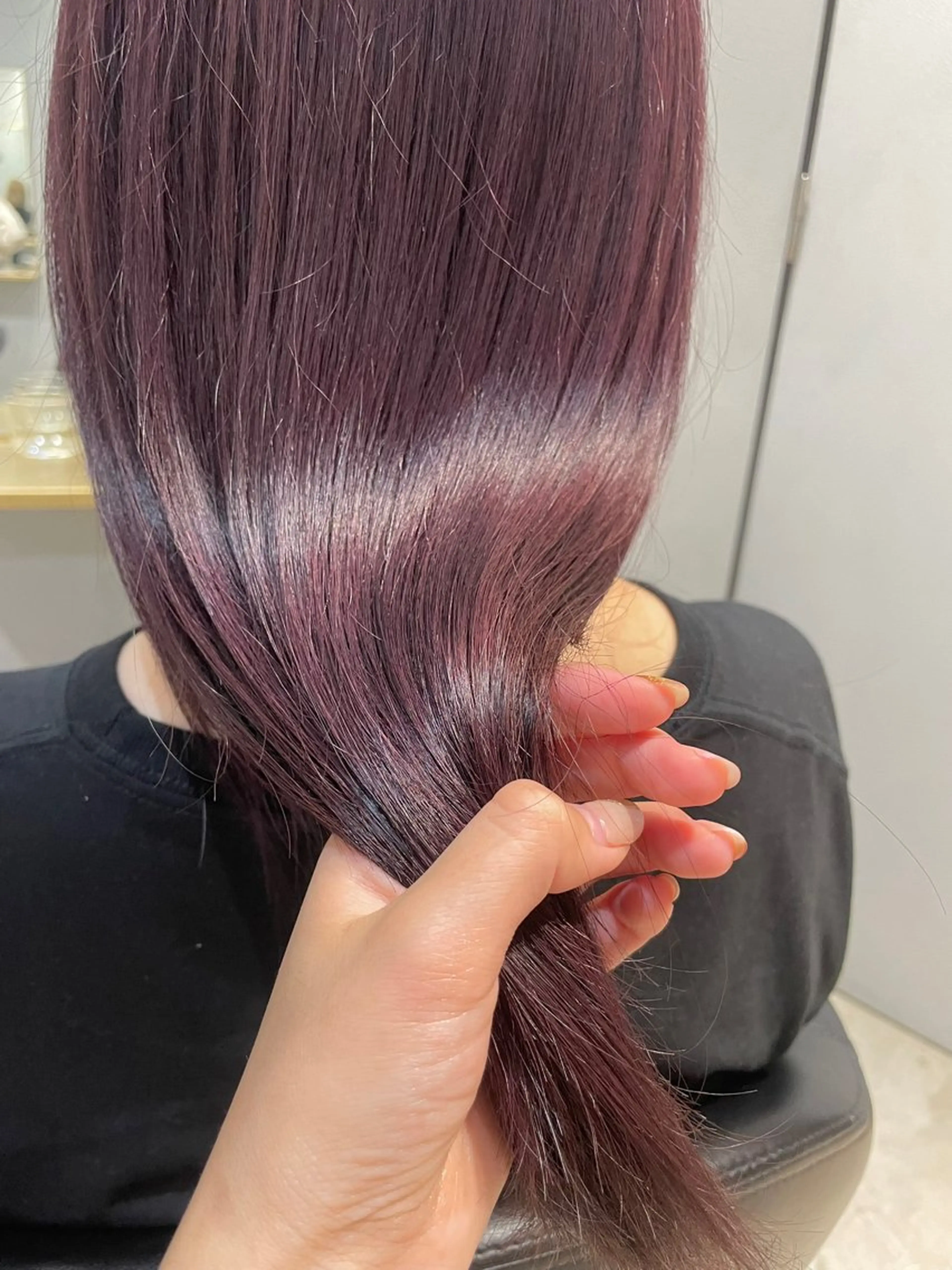 ロング カラー ブリーチ ダブルカラー ブリーチなしカラー ヘアカラー トリートメント 【arc】Ruri コテ巻き風パーマのヘアスタイル