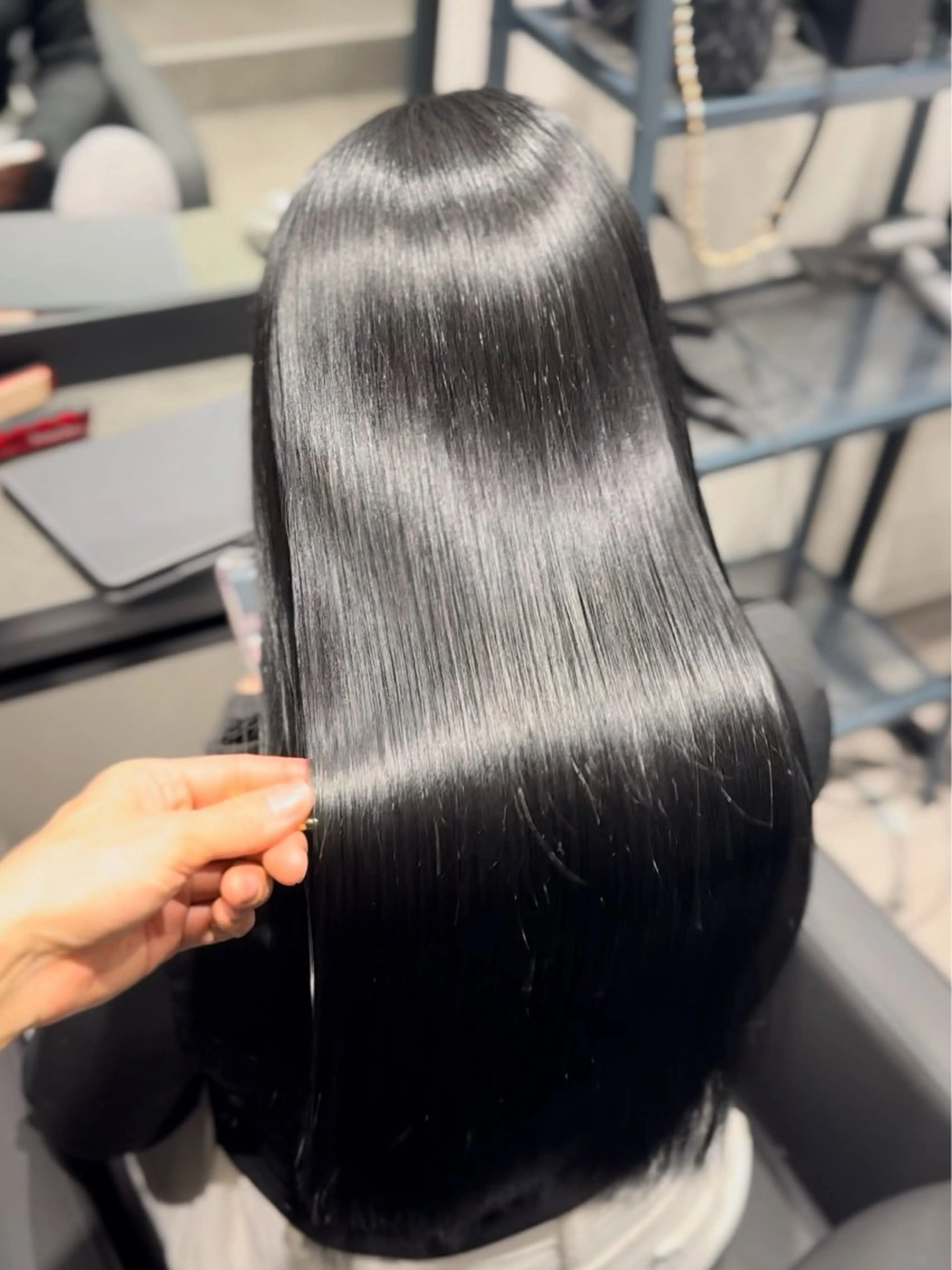 セミロング 縮毛矯正 トリートメント i.+sapporo所属・ショート/レイヤー /札幌/小山内のヘアスタイル