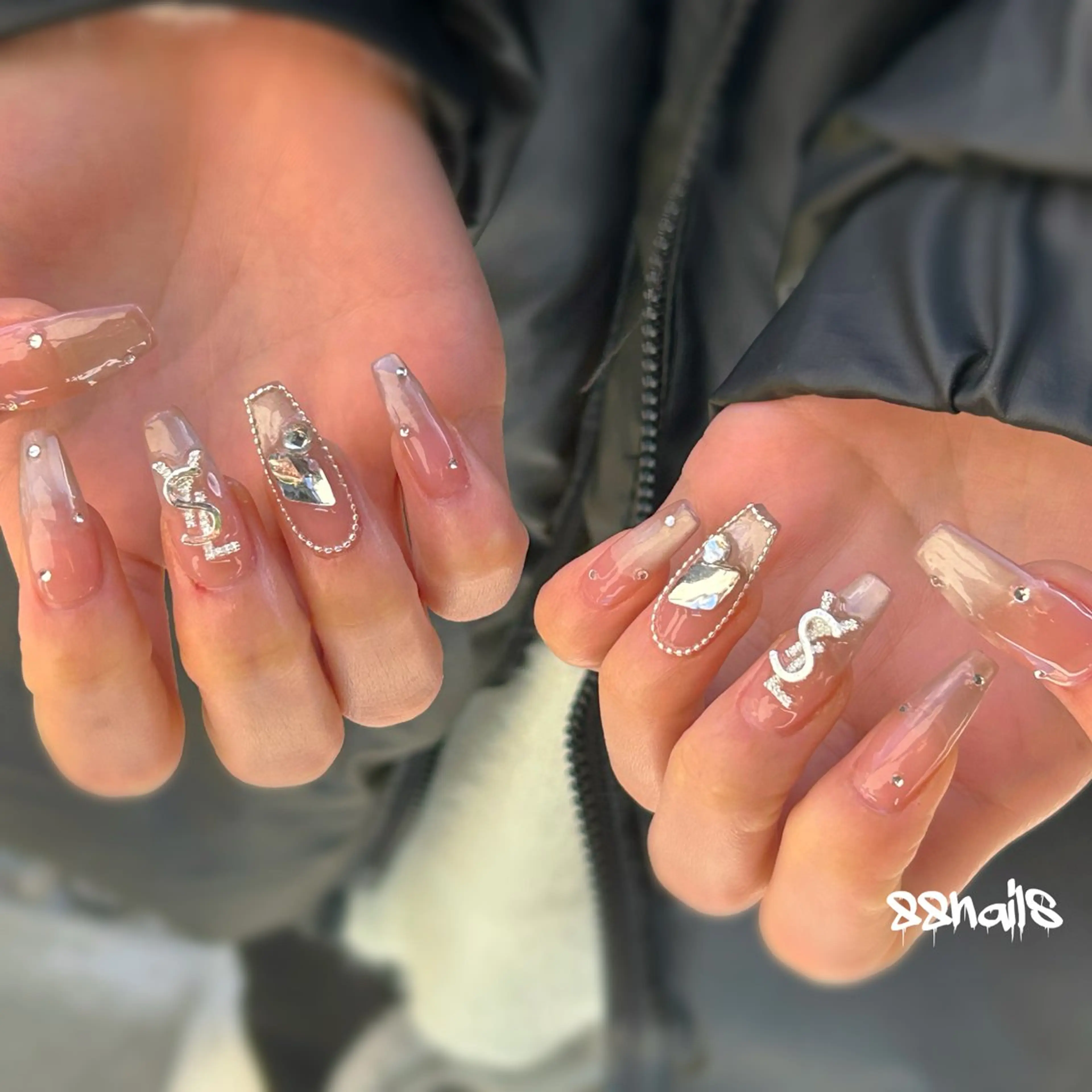 ネイル 88 nailsのネイルデザイン