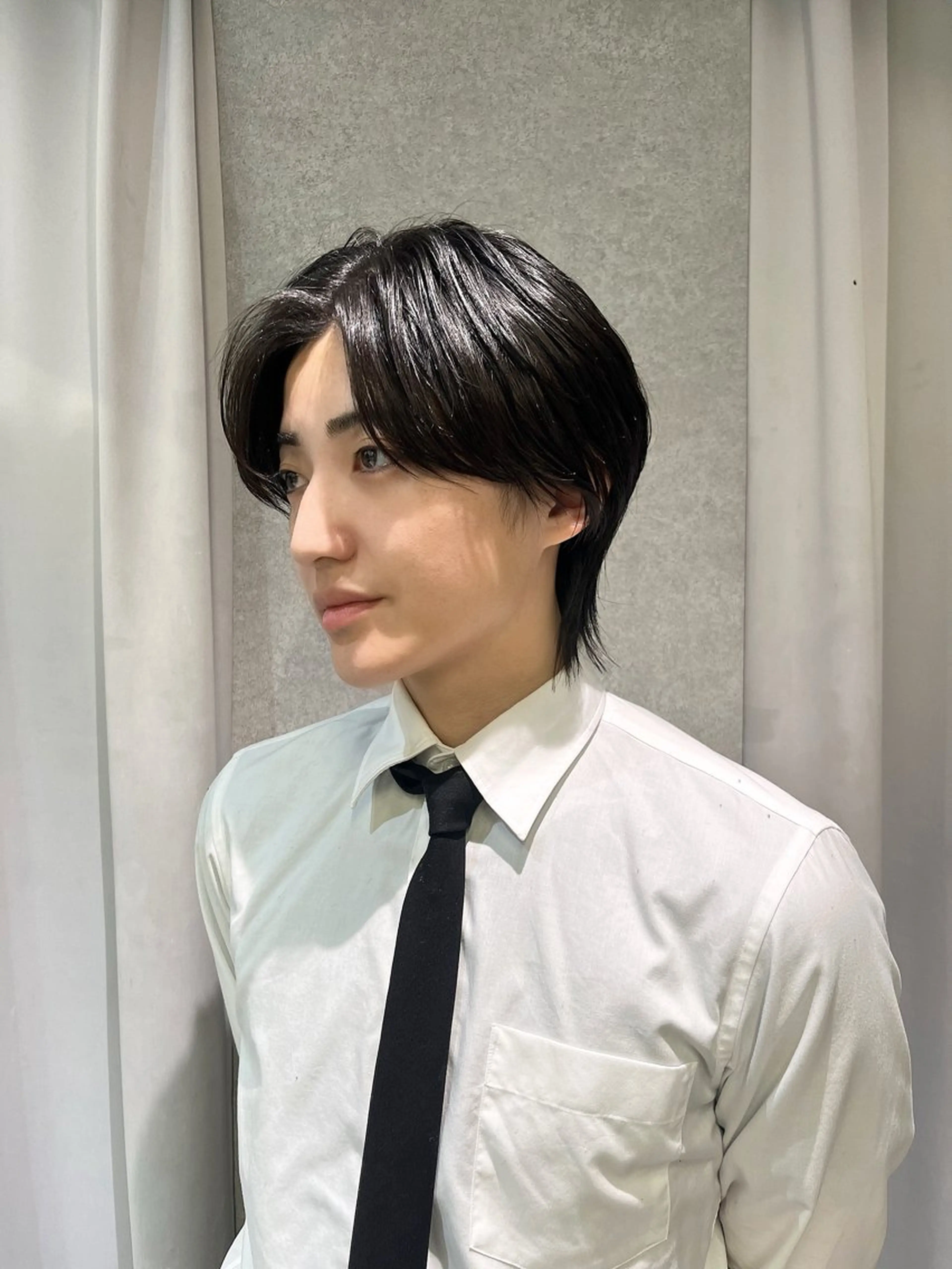 メンズ メンズ韓国風 マッシュウルフ マッシュ メンズウルフカット ウルフカット カット ヘアカラー rilas Beauty salon所属・博多/ハイトーン /syokoのヘアスタイル