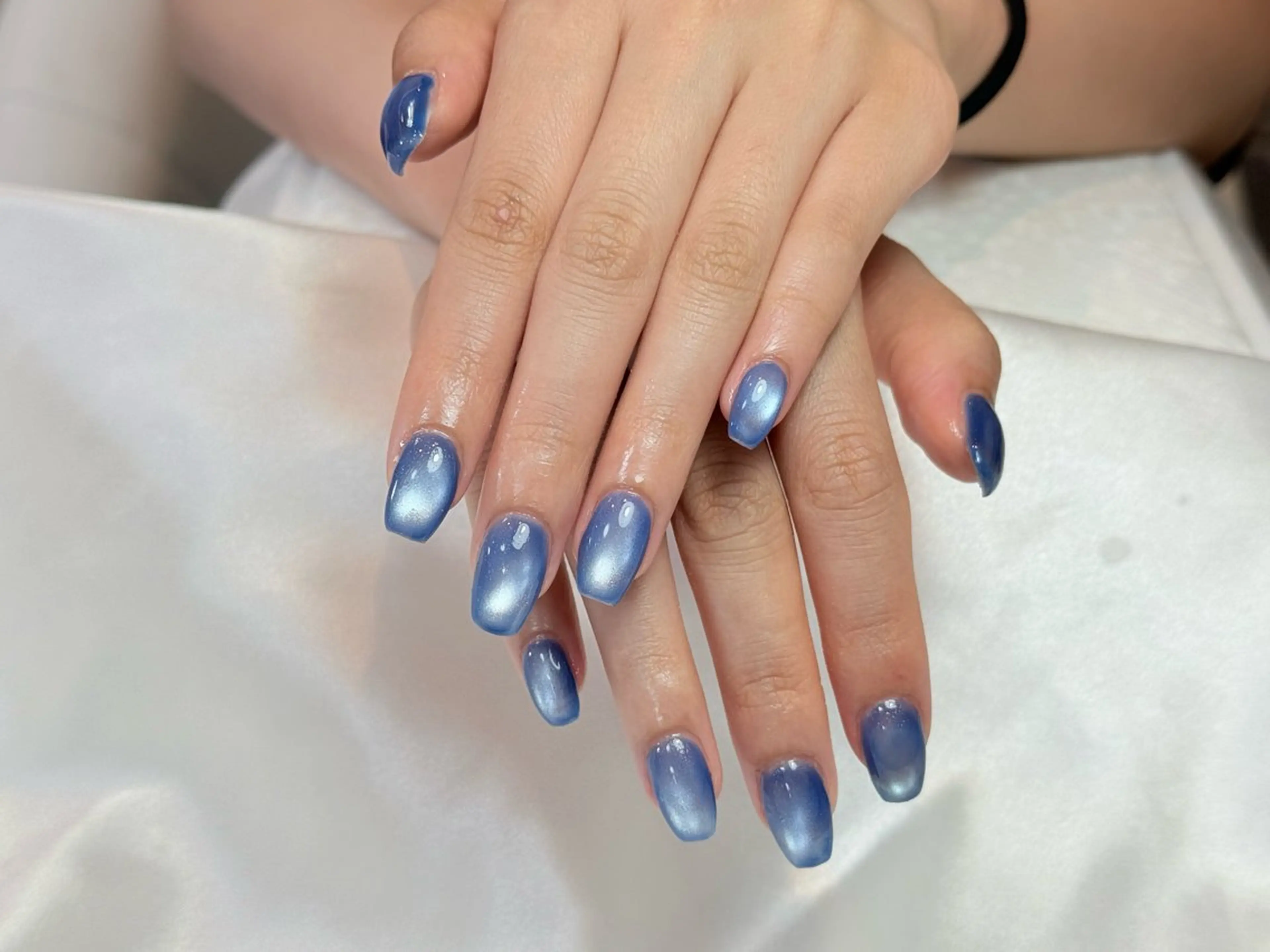 ケアカラージェル【うる艶感UP】 SNSで大人気のビー玉ネイル|マグネットワンカラーネイル4390の写真