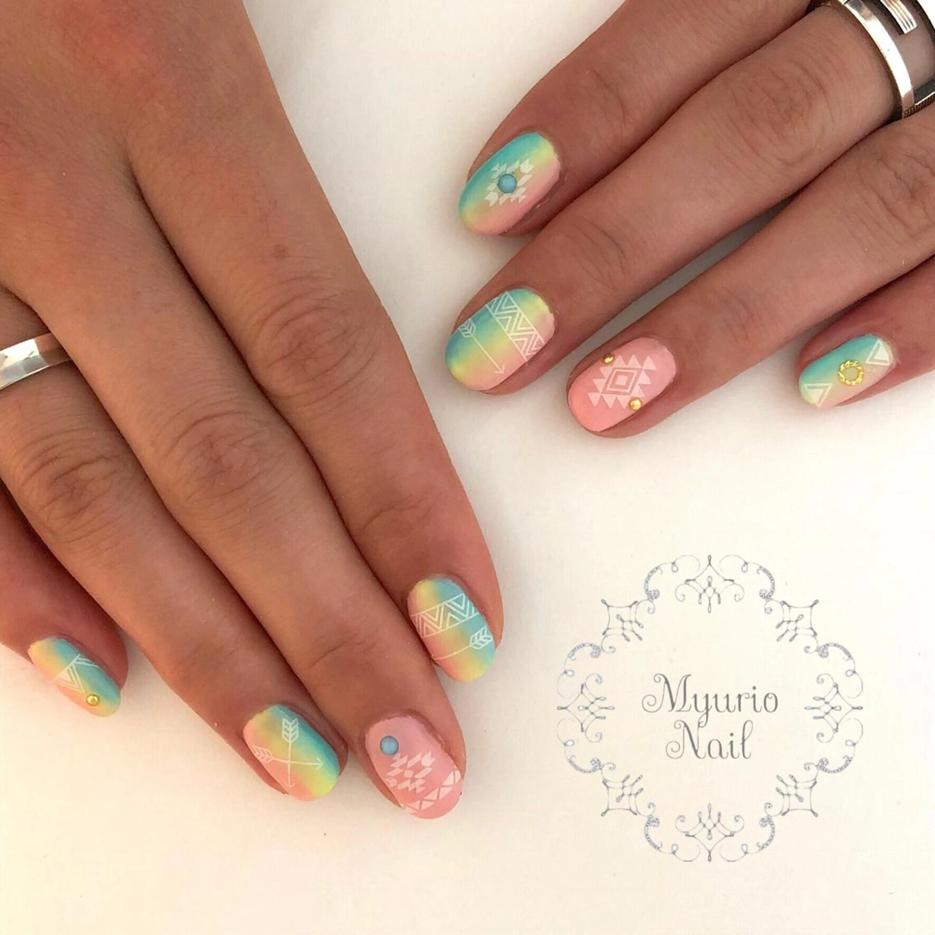 ネイル Sympa 𝓜iwako🐰ᩚのネイルデザイン