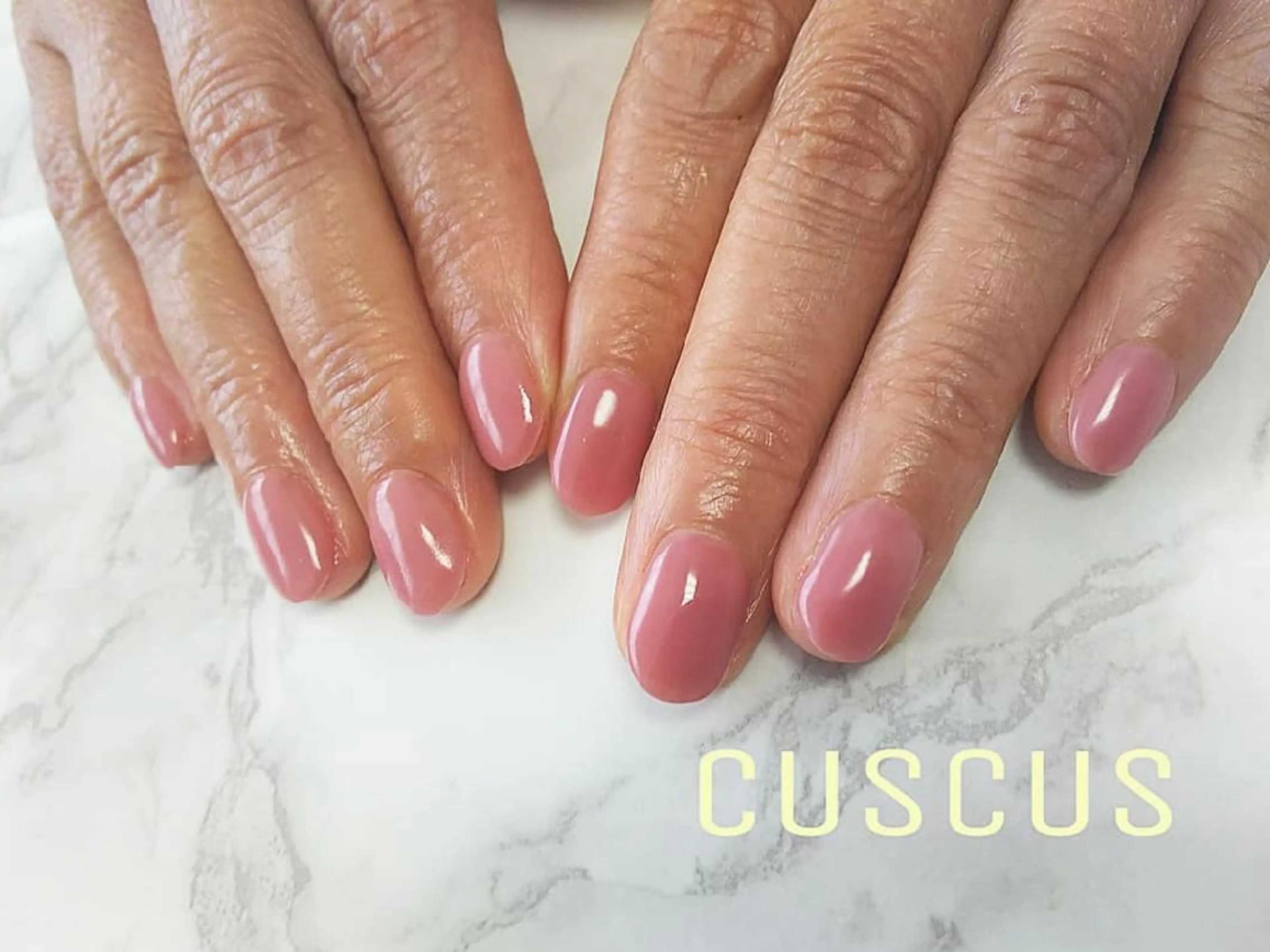 ネイル ハンドネイル ＣＵＳＣＵＳ …ｔ.akiのネイルデザイン