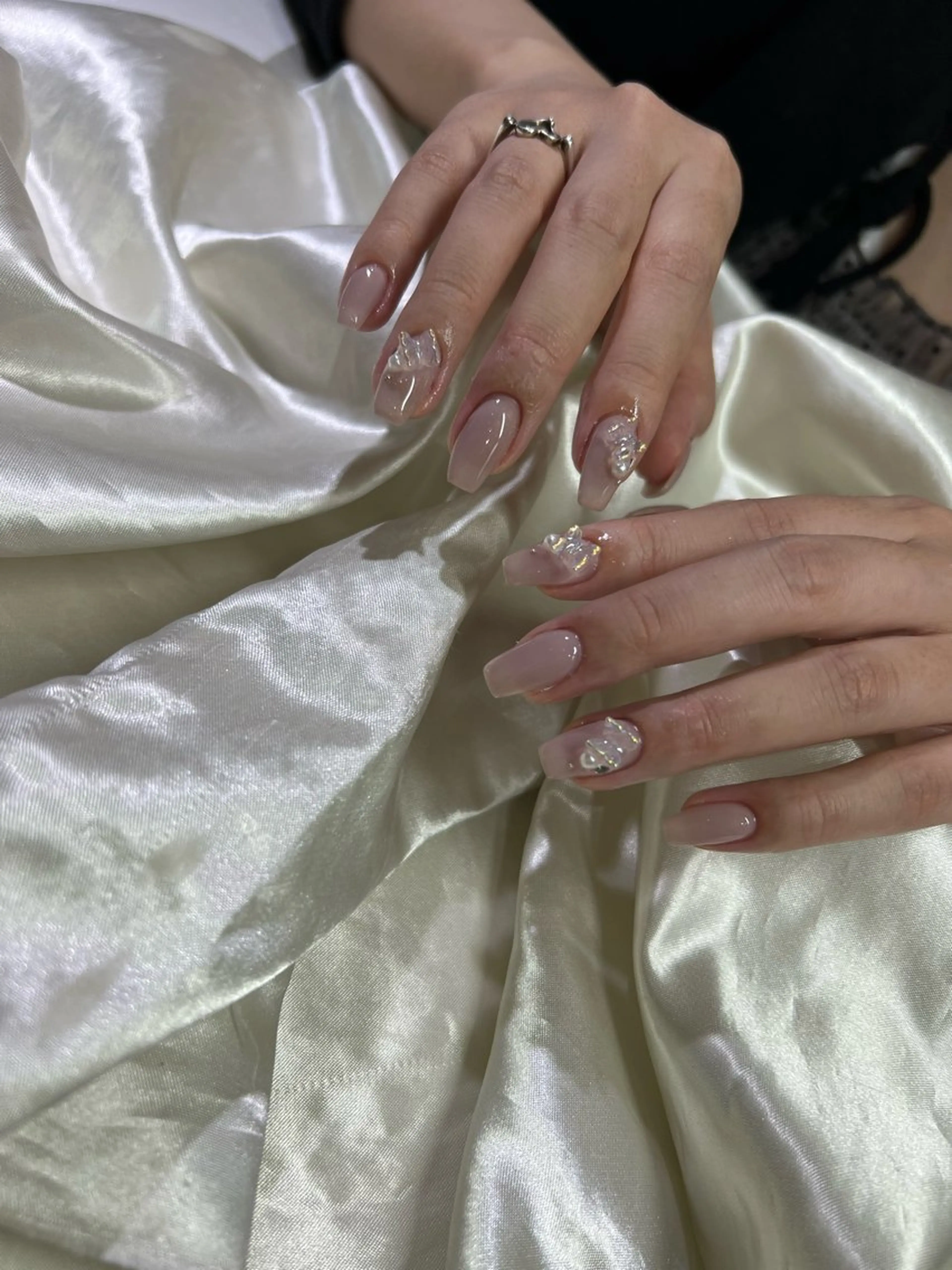 ネイル 持ち込み ハンドネイル ハンドケア Charme. NOBUKOのネイルデザイン