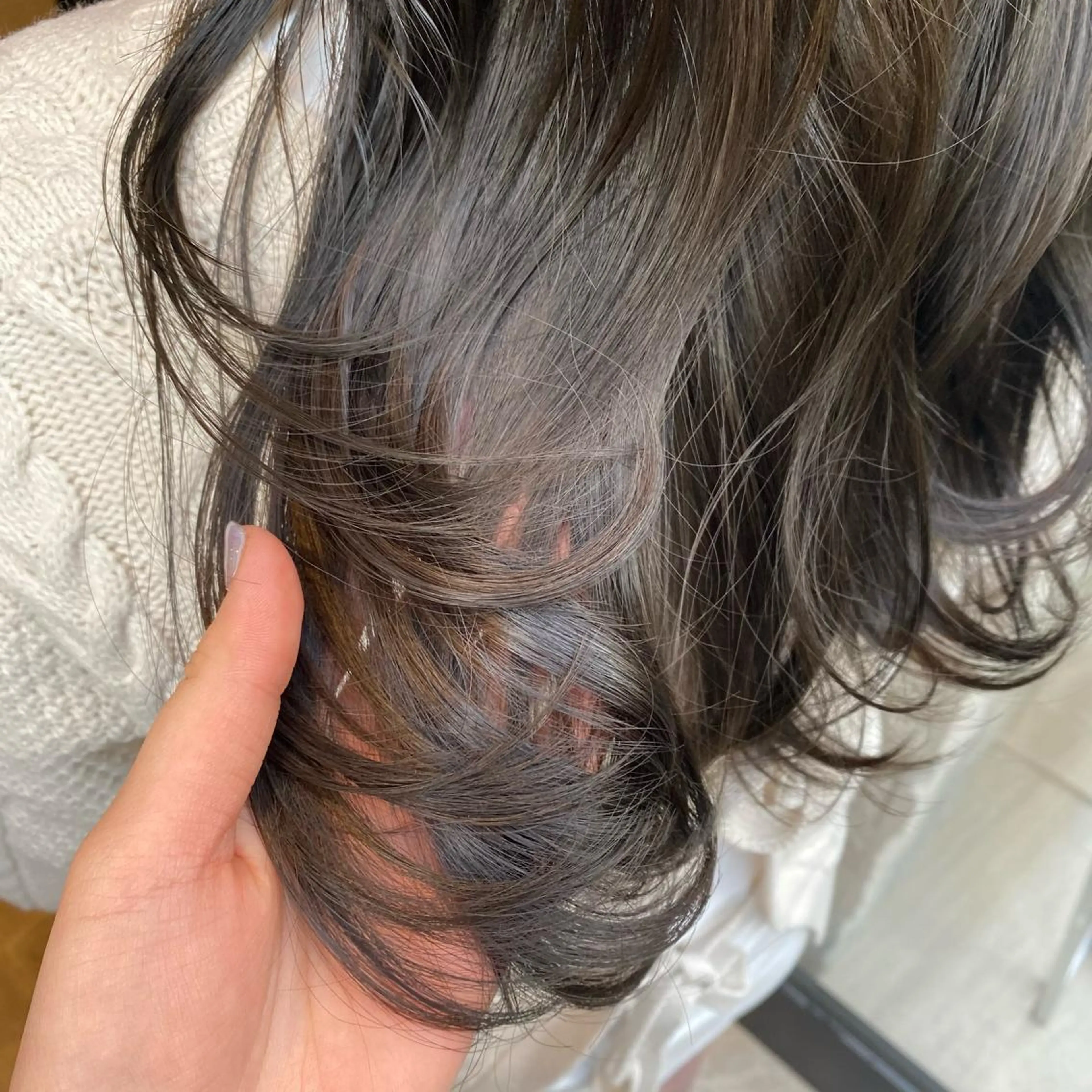 セミロング カラー ヘアアレンジ アンククロス渋谷【ANKH CROSS】所属・韓国ヘア┊︎レイヤー ┊︎haruka🌙のヘアスタイル