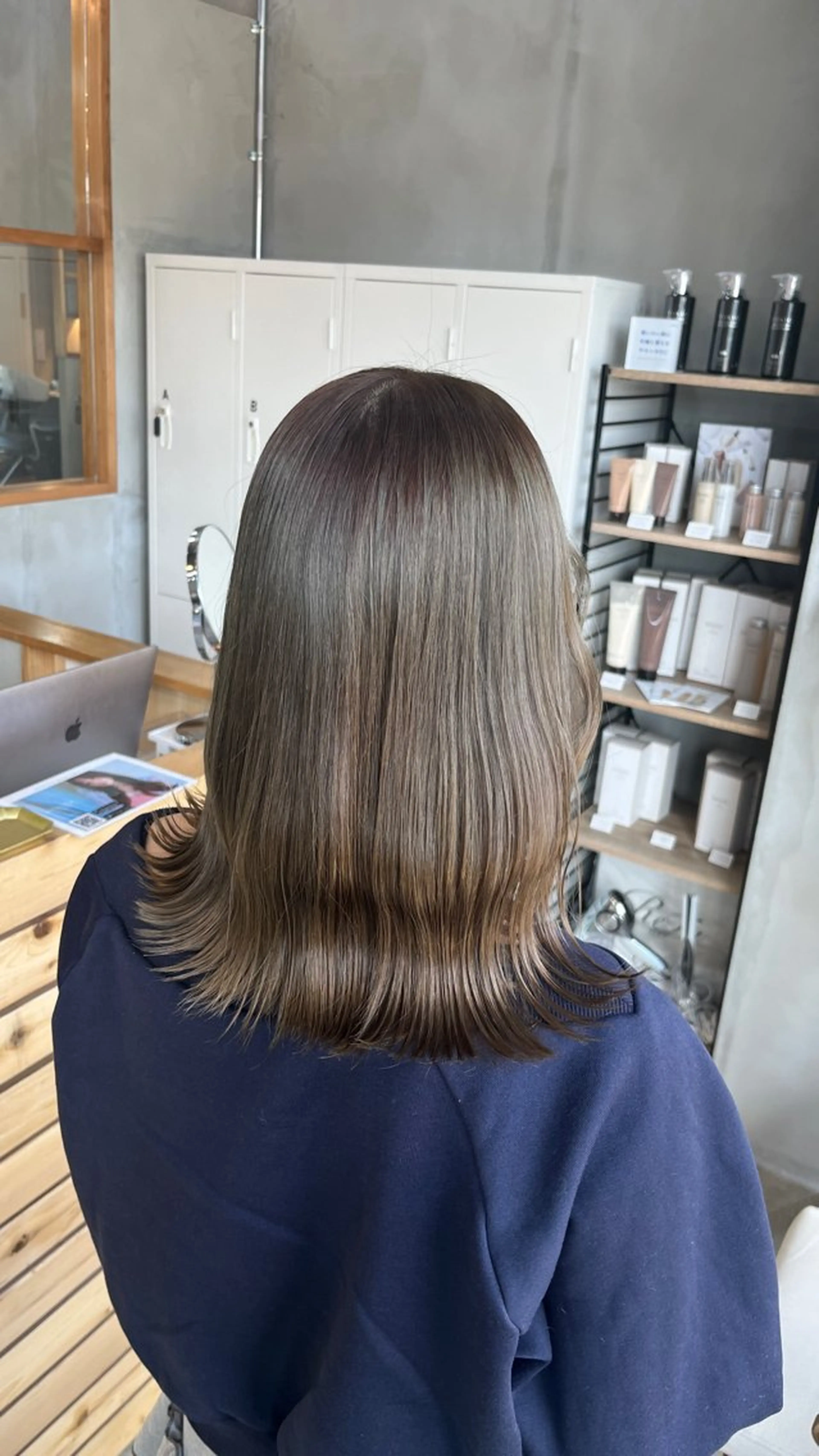 カラー 田中 萌のヘアスタイル