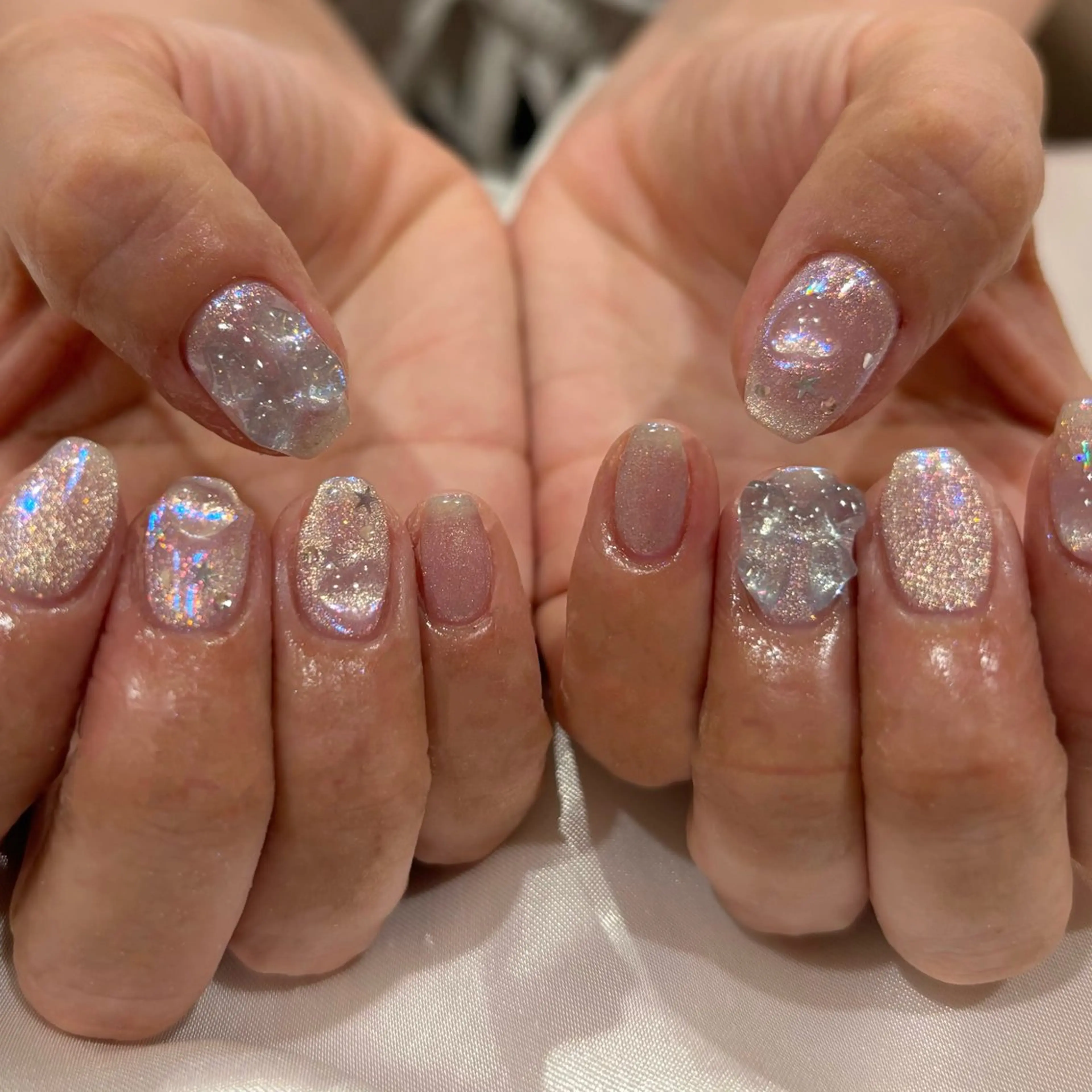 ネイル オーロラネイル マグネットネイル ハンドネイル sharesalon    room59所属・nozomi 🌙のネイルデザイン