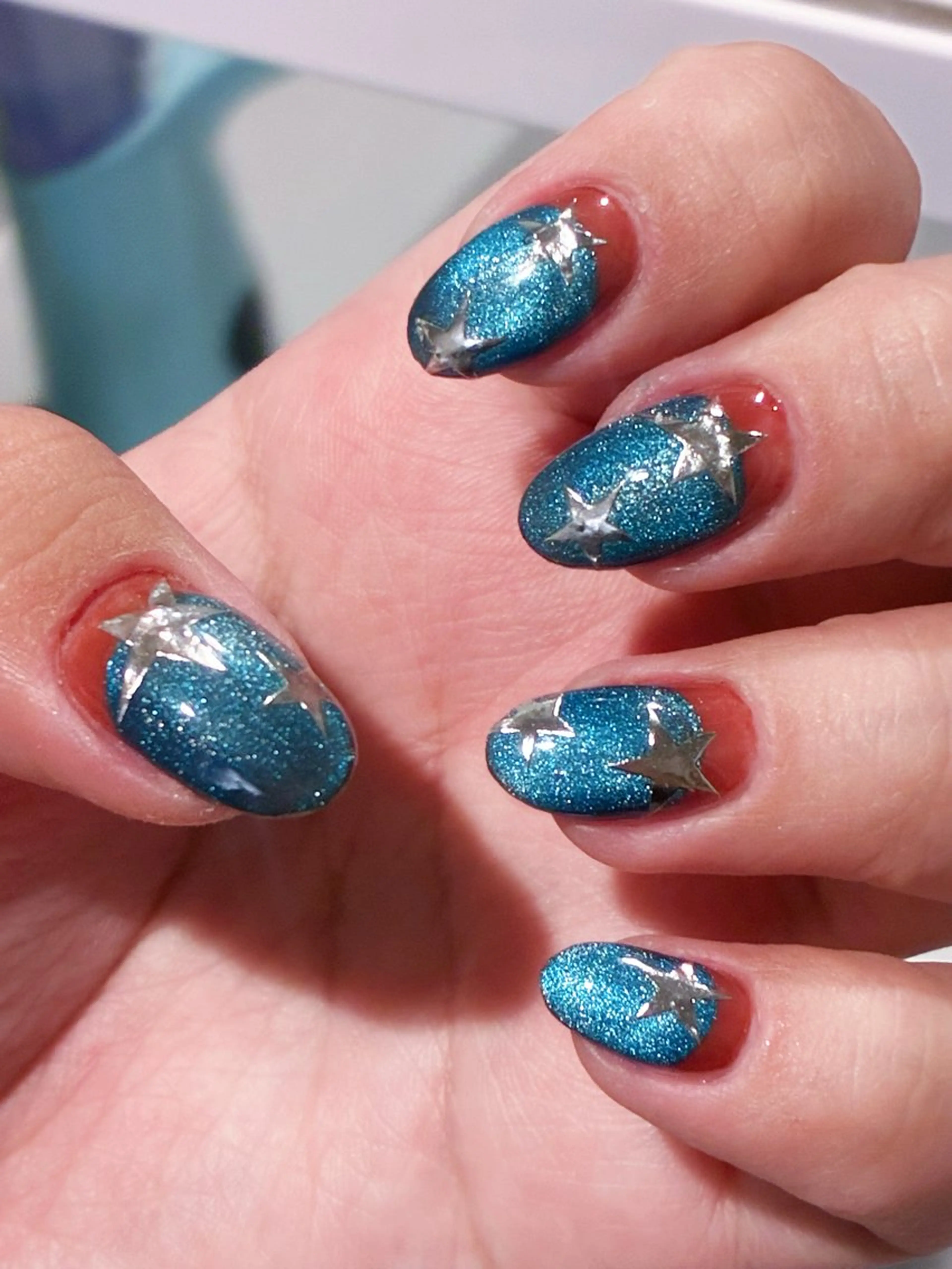 ネイル 鄭 津のネイルデザイン