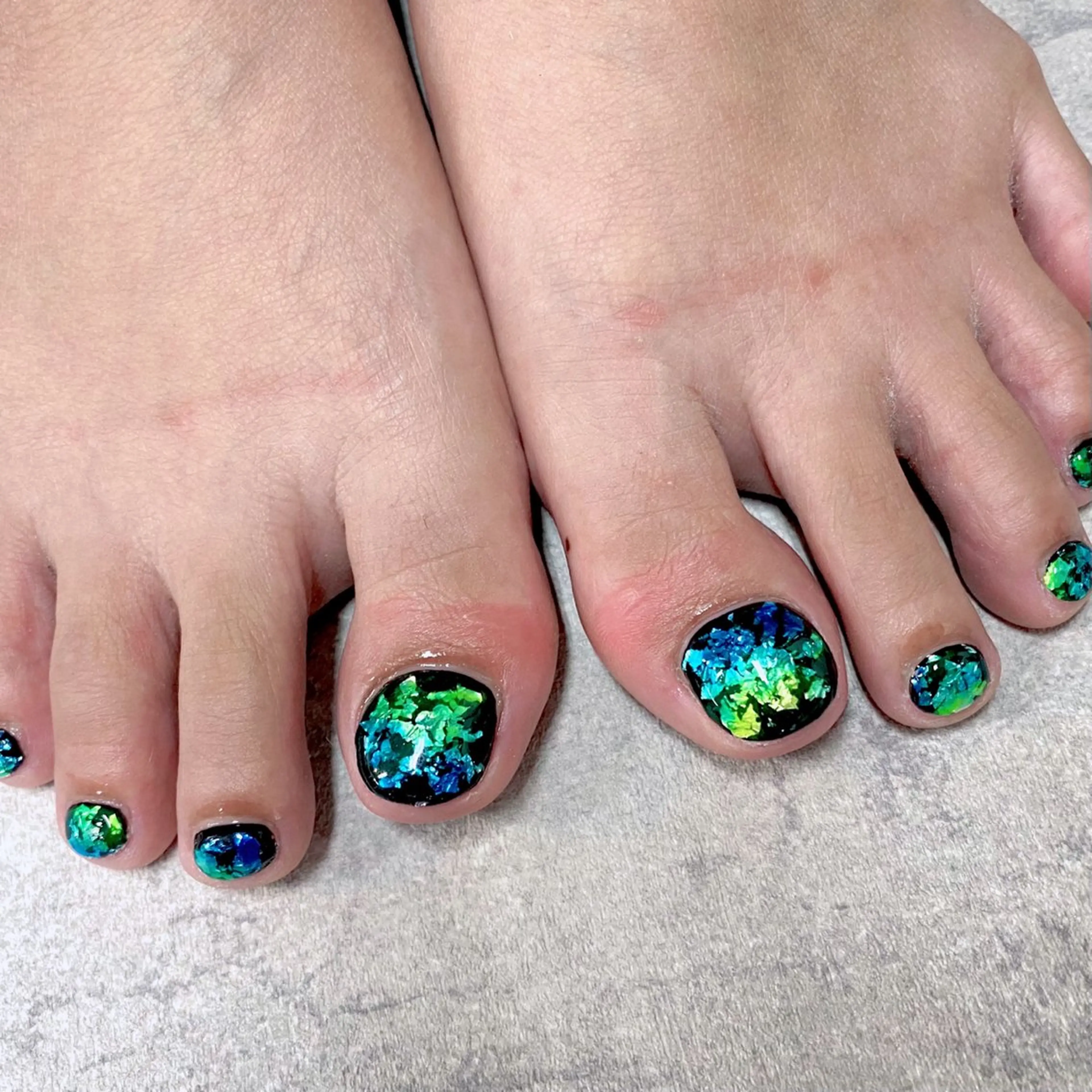 ネイル フットネイル フレンチネイル ジェルネイル ガラスフレンチ グラデーション フットネイル NUMAZAWA KASUMIのネイルデザイン