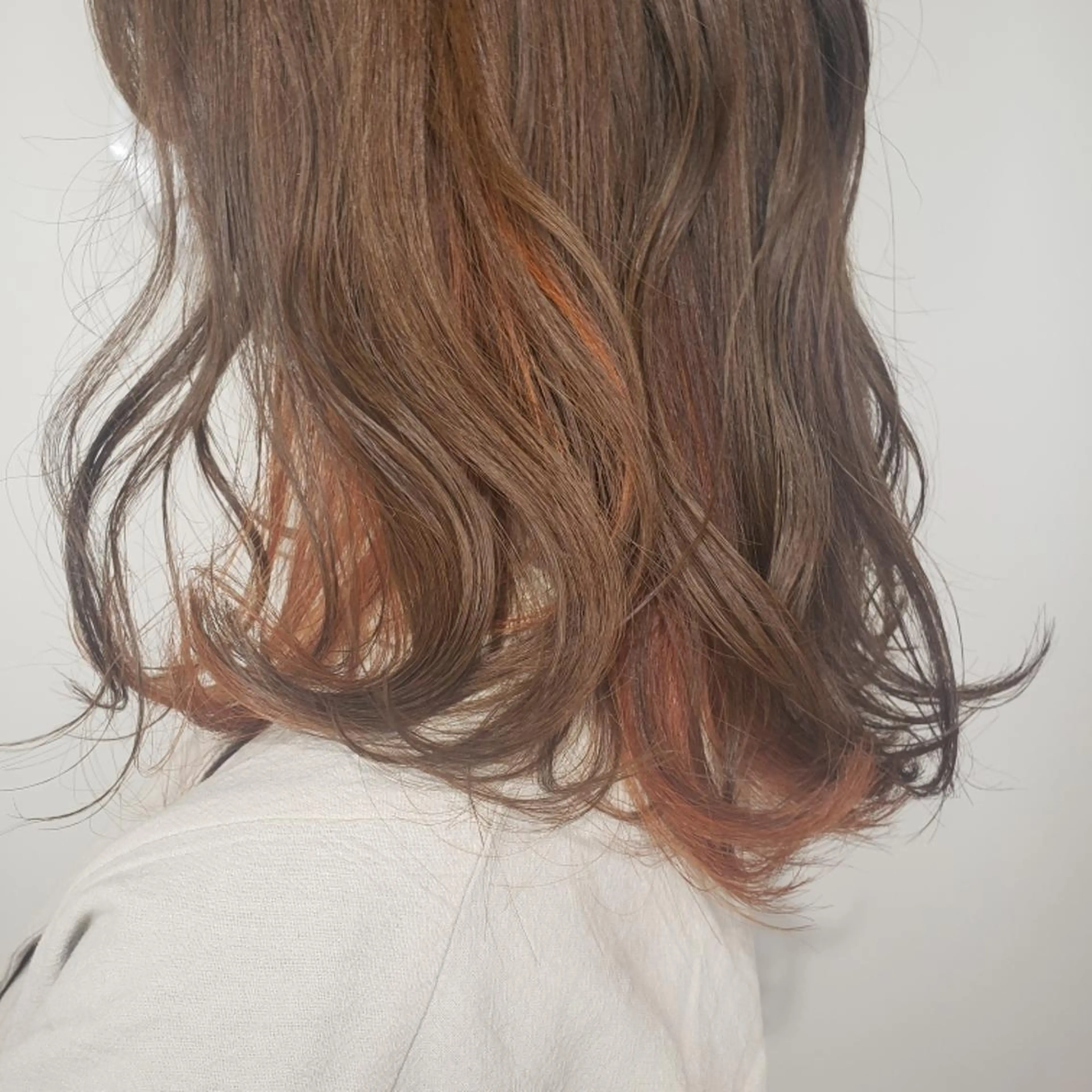 セミロング カット ヘアカラー トリートメント 🇰🇷透明感×ハイ トーン🌟tomoのヘアスタイル