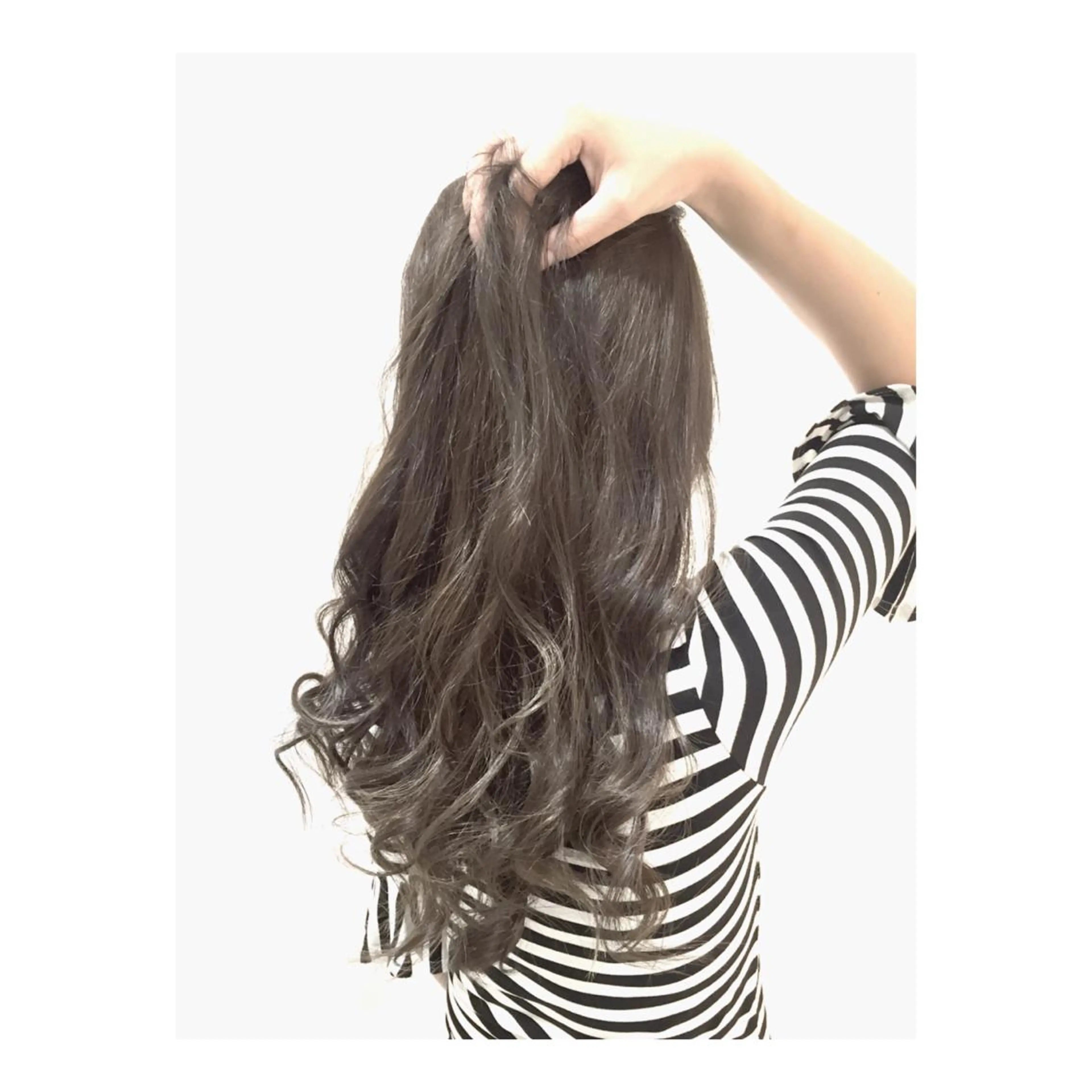 ショート ミディアム セミロング ロング カラー イルミナカラー 外国人風カラー due hair 京都駅前店 MILBON オージュア認定サロン【デューヘアー】所属・ハイトーンブリーチ 土坂 由志【京都】のヘアスタイル