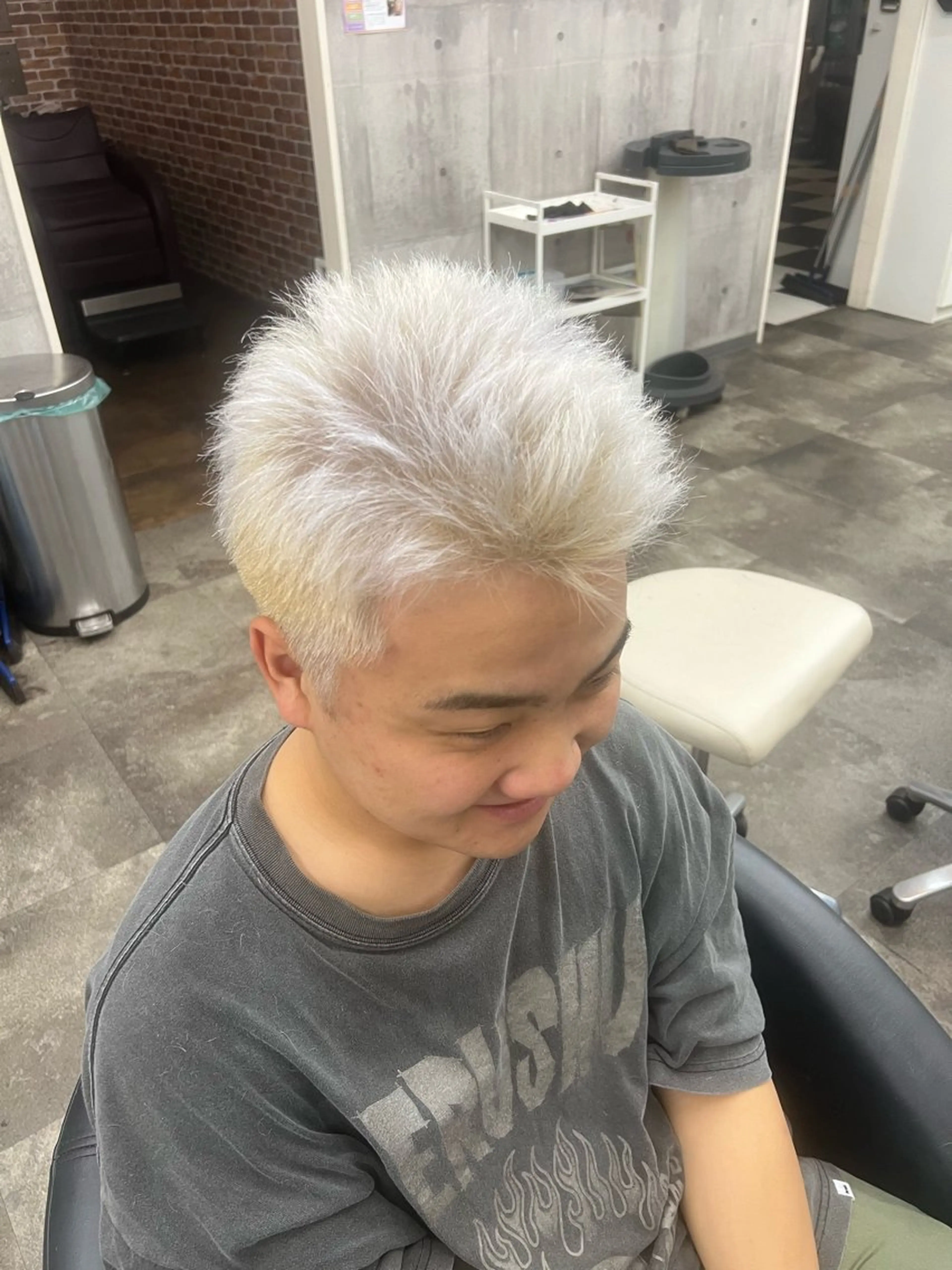 カラー メンズ Shouki .222のヘアスタイル