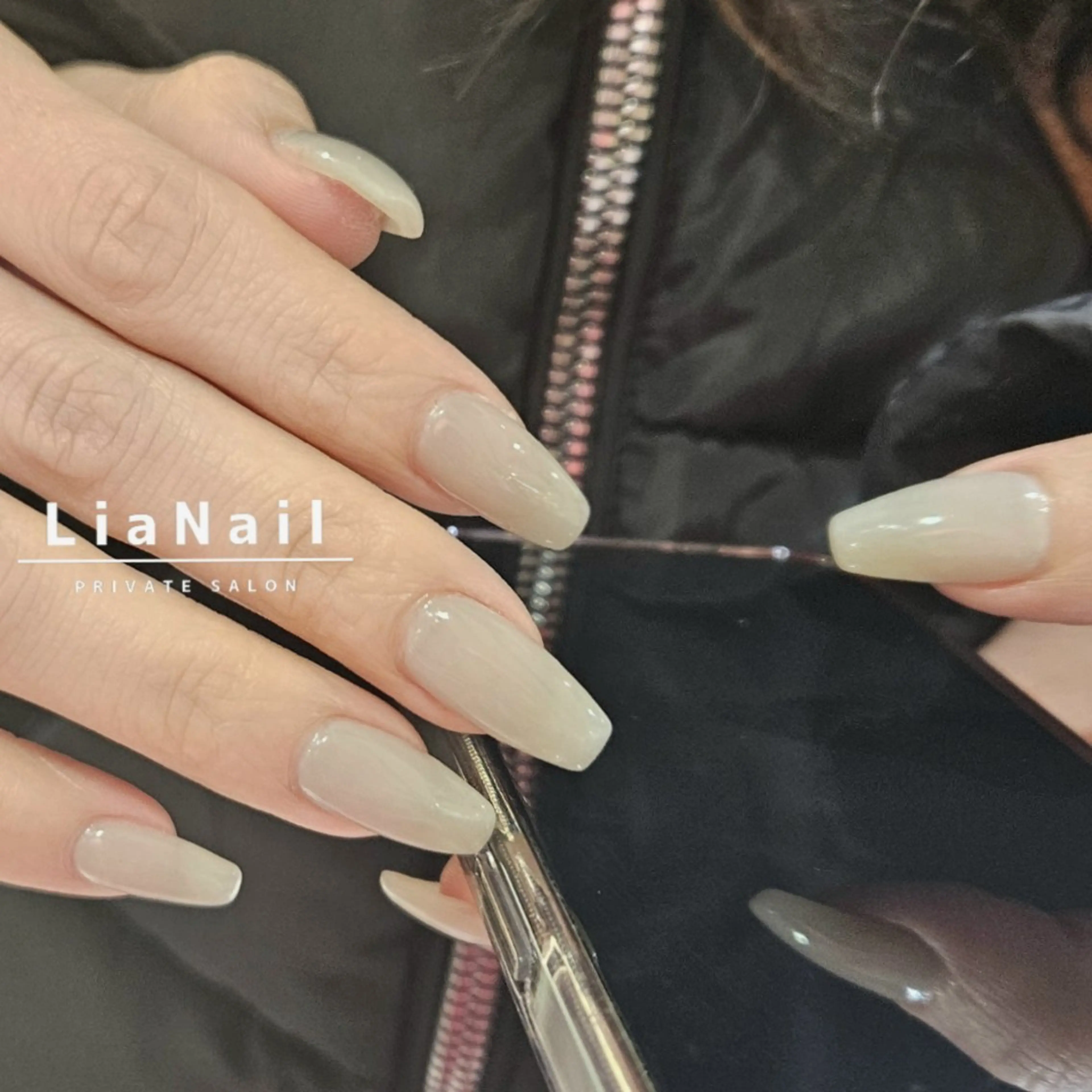 【美フォルム✨️ハードジェル】ワンカラー or グラデーション(オフ無の場合はメッセージお願いいたします✉︎)の写真