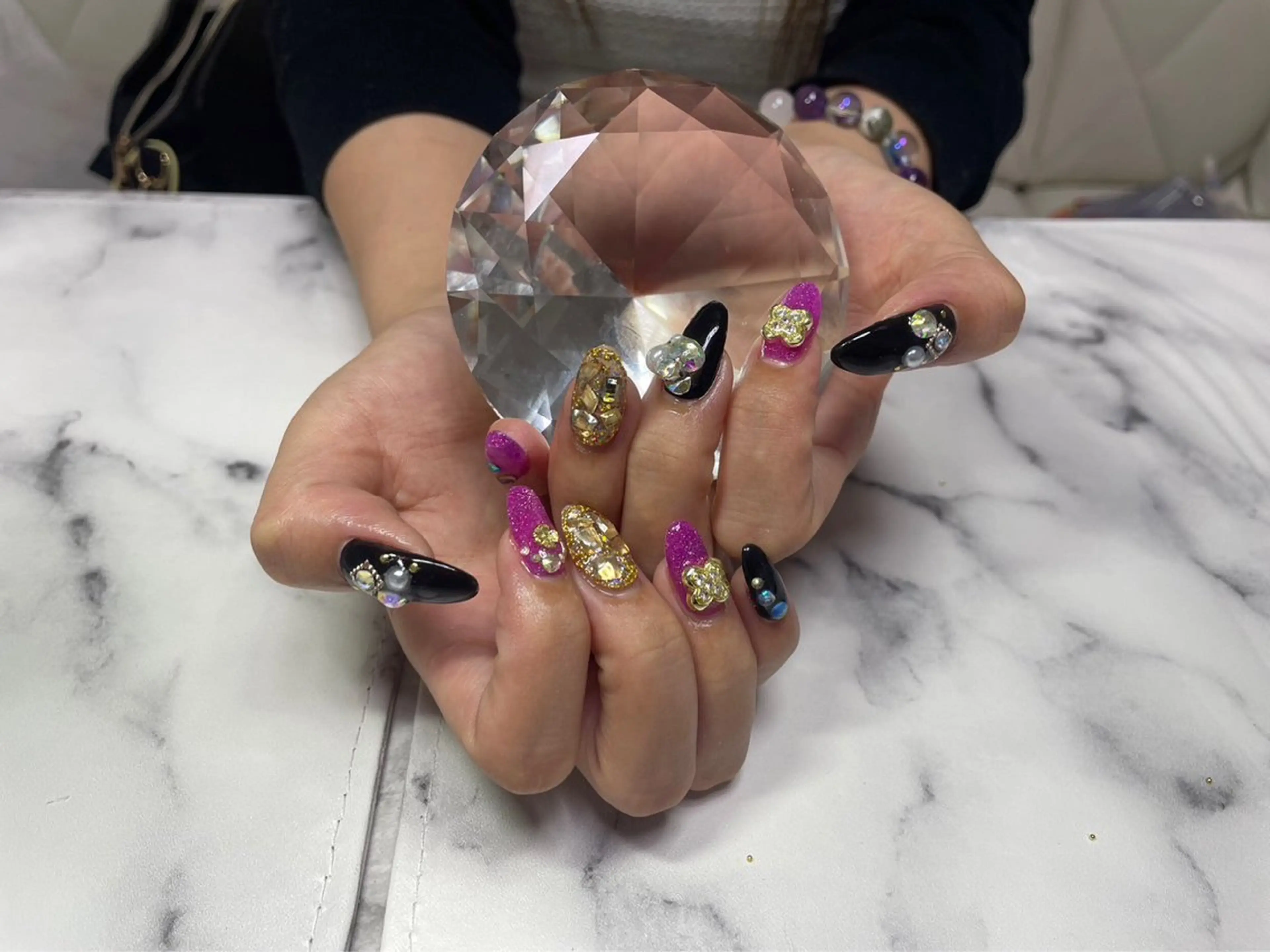 ネイル 長さ出し RUARI RISAのネイルデザイン