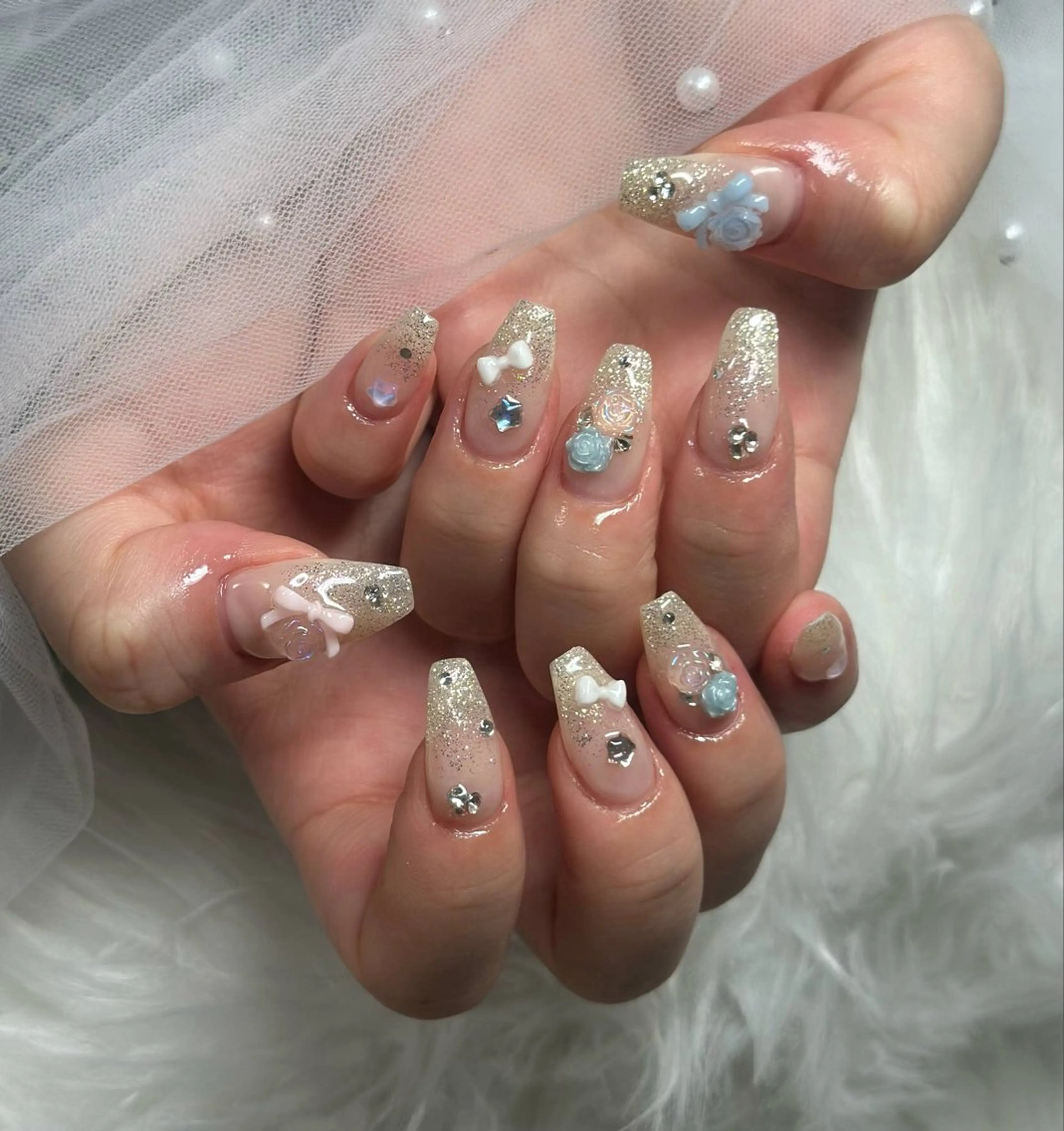 ネイル オーロラネイル フレンチネイル ジェルネイル ハロウィン 韓国ネイル ハンドネイル neco H.babynailのネイルデザイン