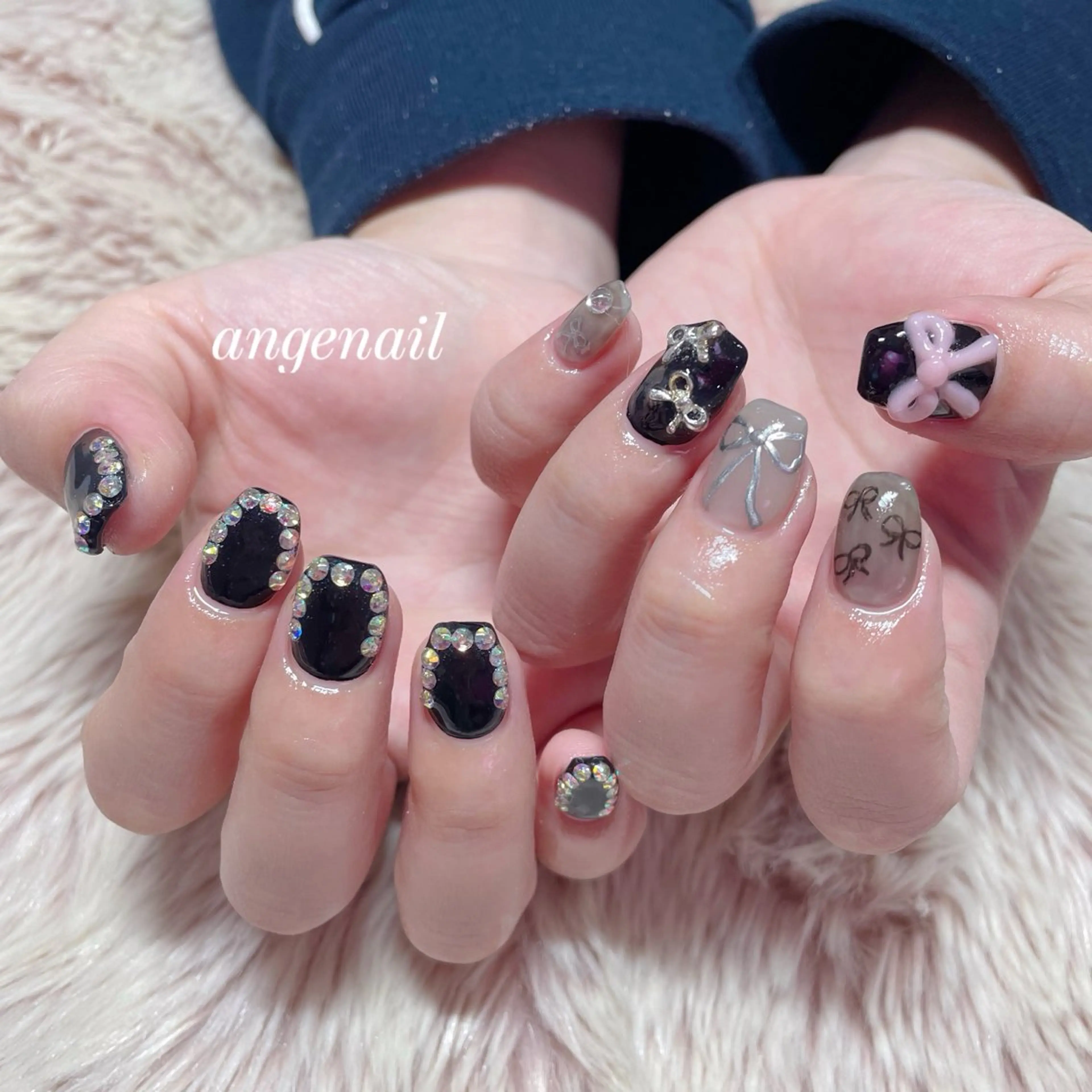 ネイル ハンドネイル オーナーネイリスト MAKIのネイルデザイン