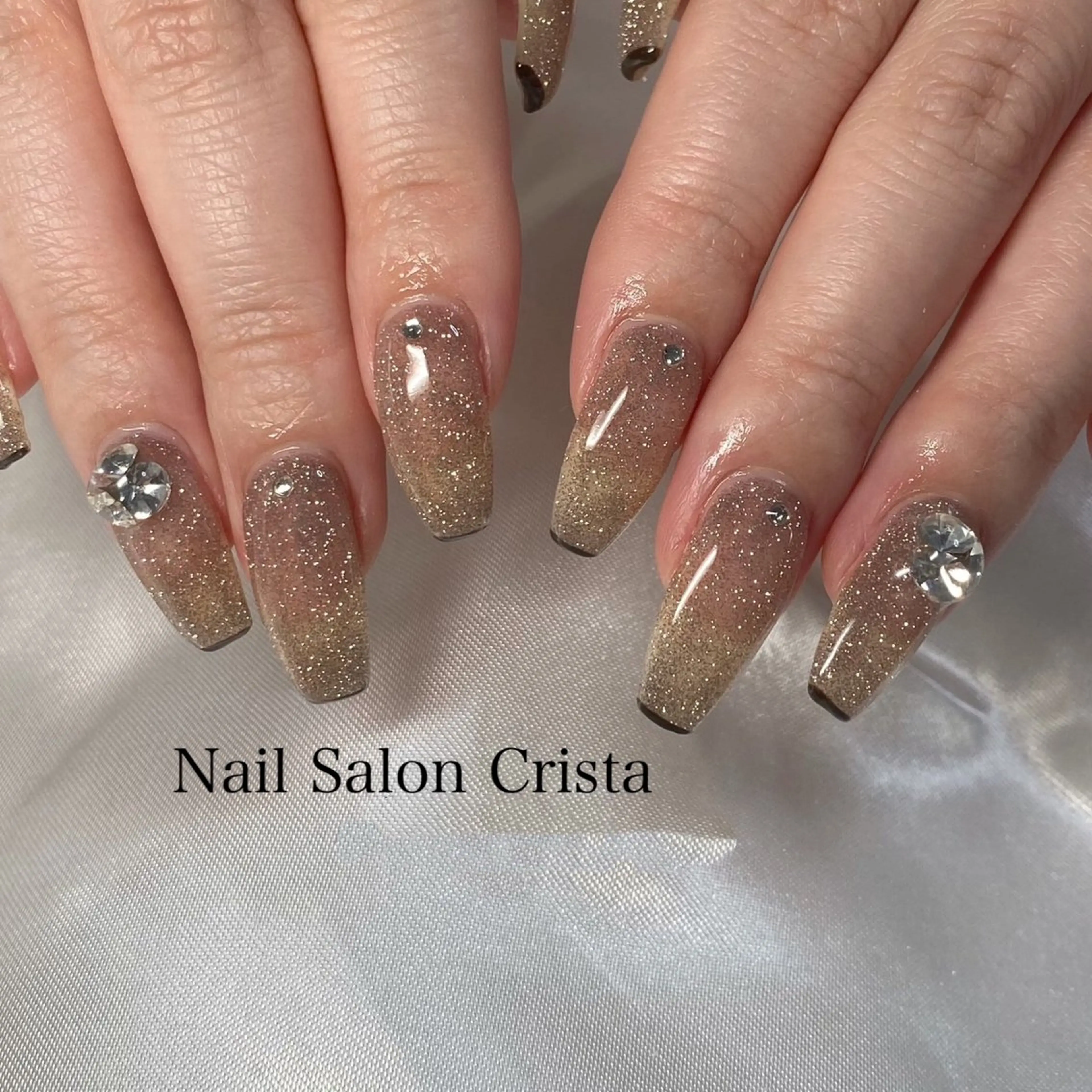 ネイル ジェルネイル パラジェル CRISTA所属・CRISTA MOMOのネイルデザイン