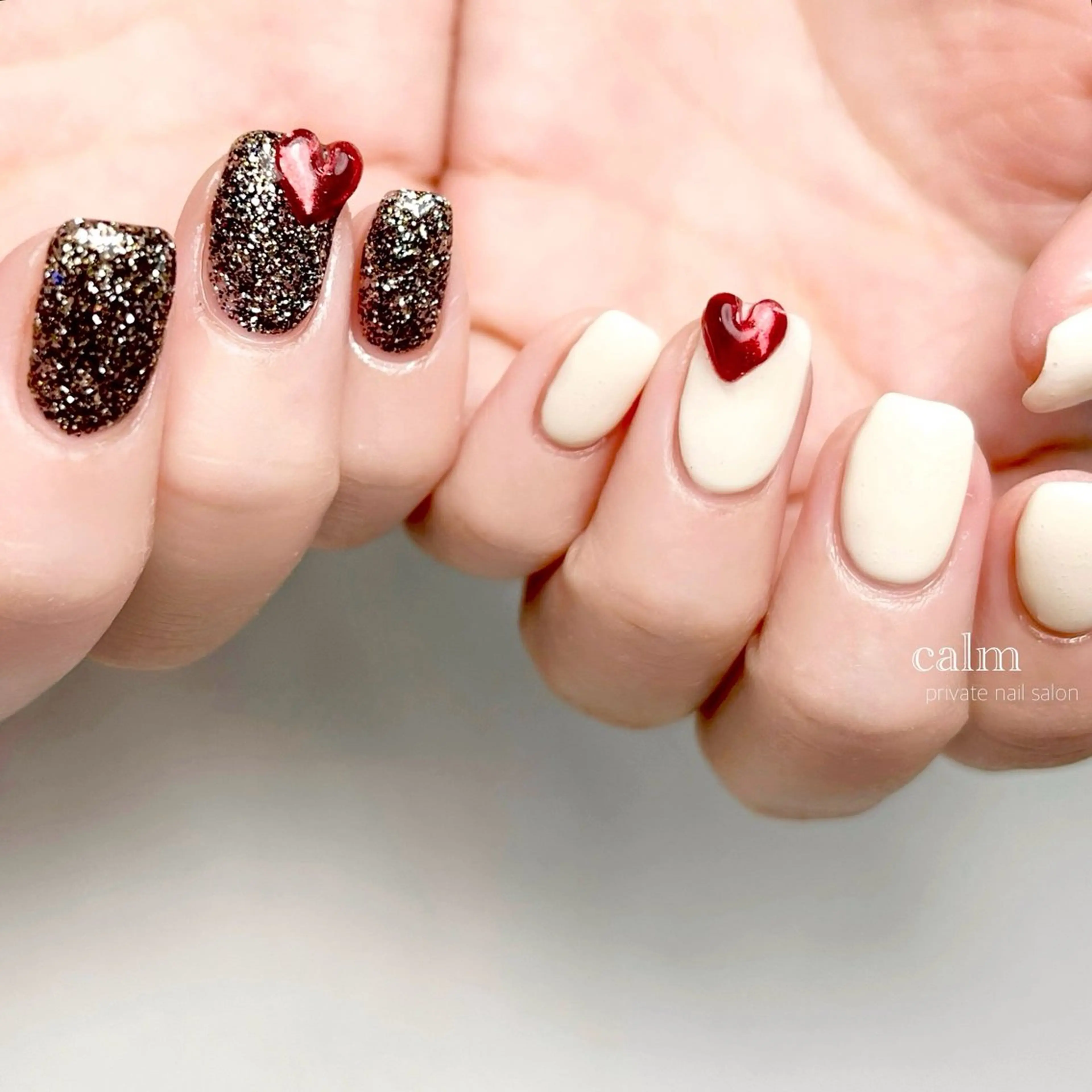 ネイル アートネイル ハンドネイル calm 〔ｶｰﾑ〕のネイルデザイン