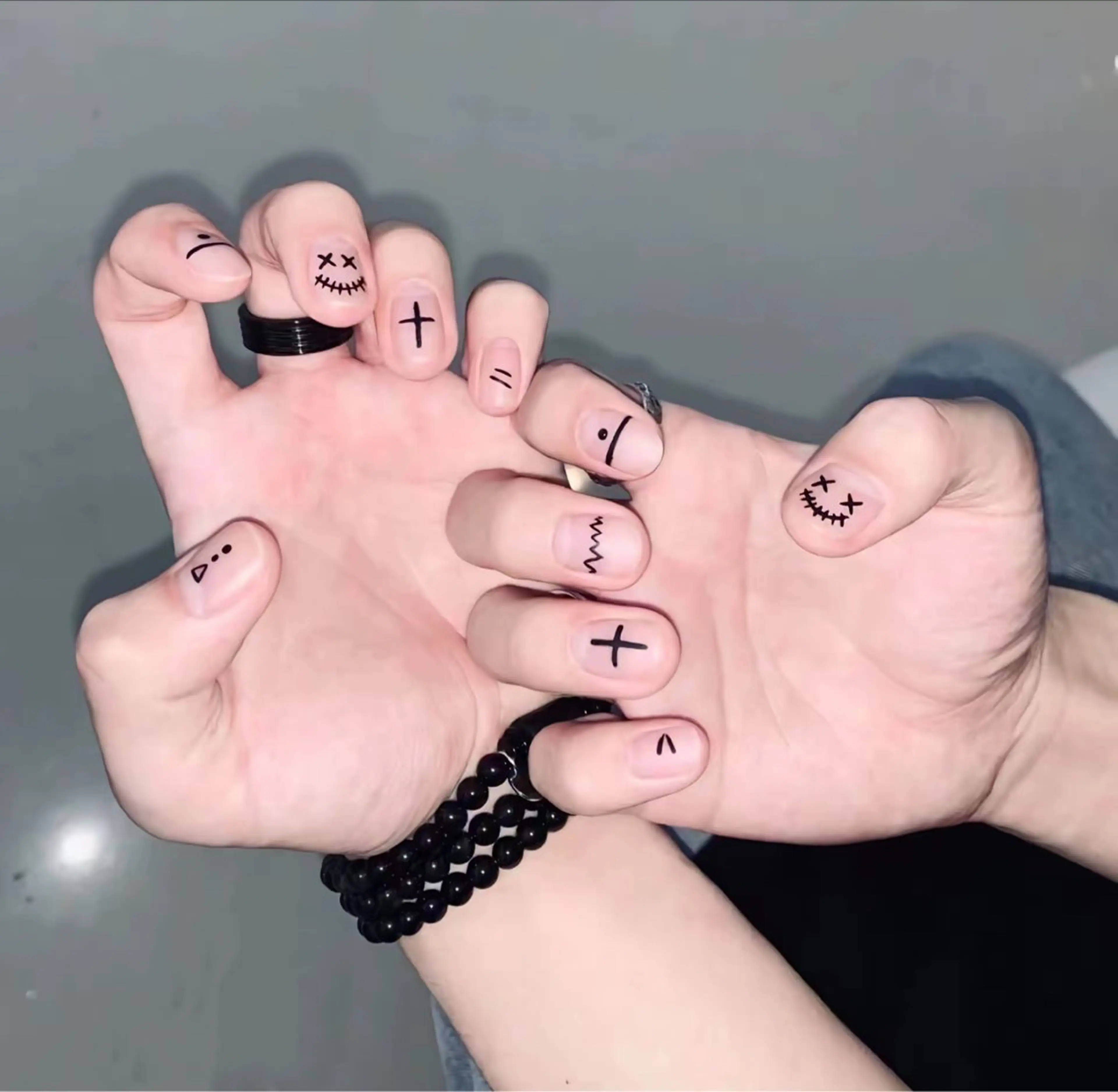 ネイル 美人計ネイルサロン所属・中山 美月のネイルデザイン