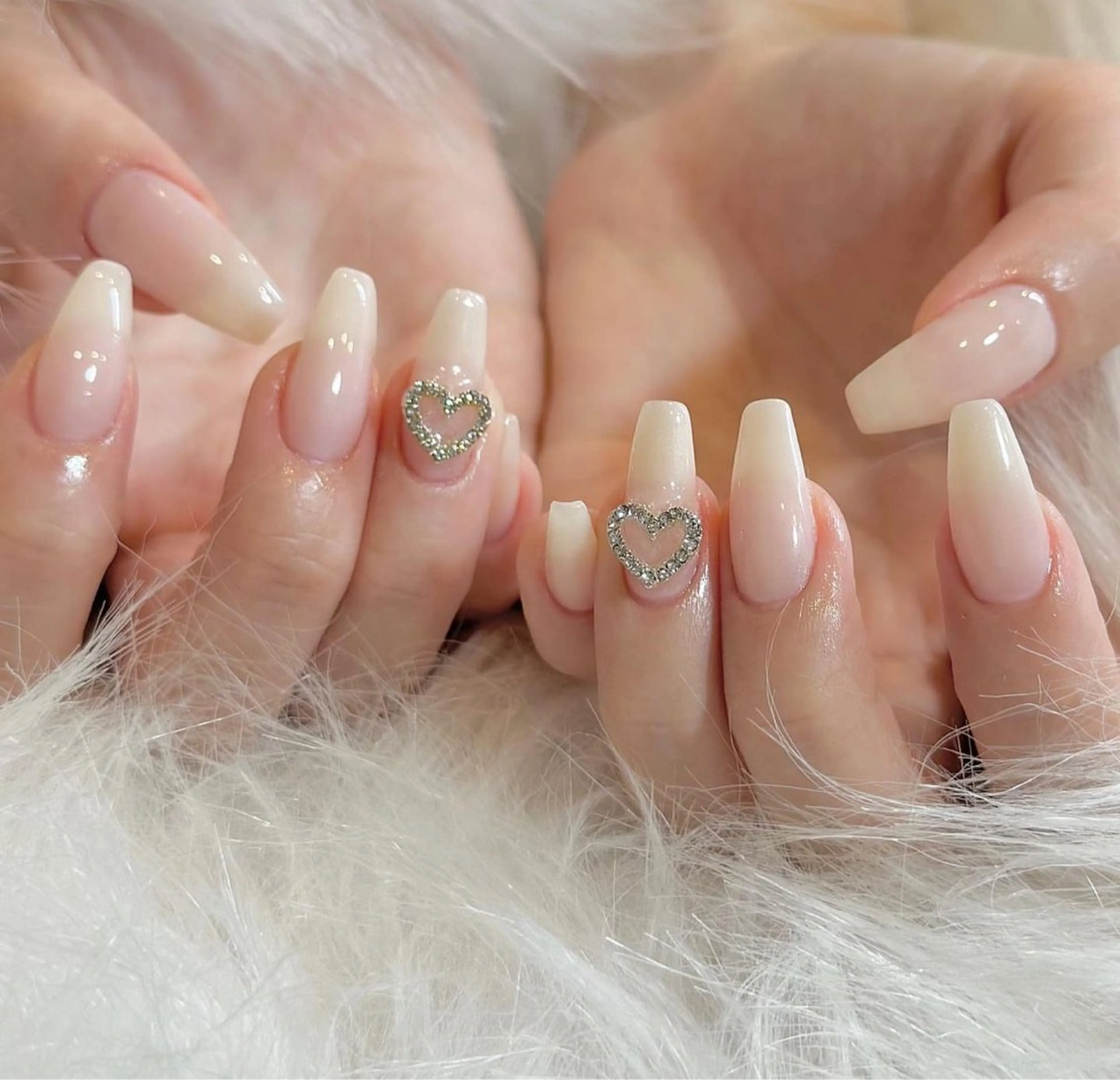 ネイル u1salon所属・ゆい ユイのネイルデザイン