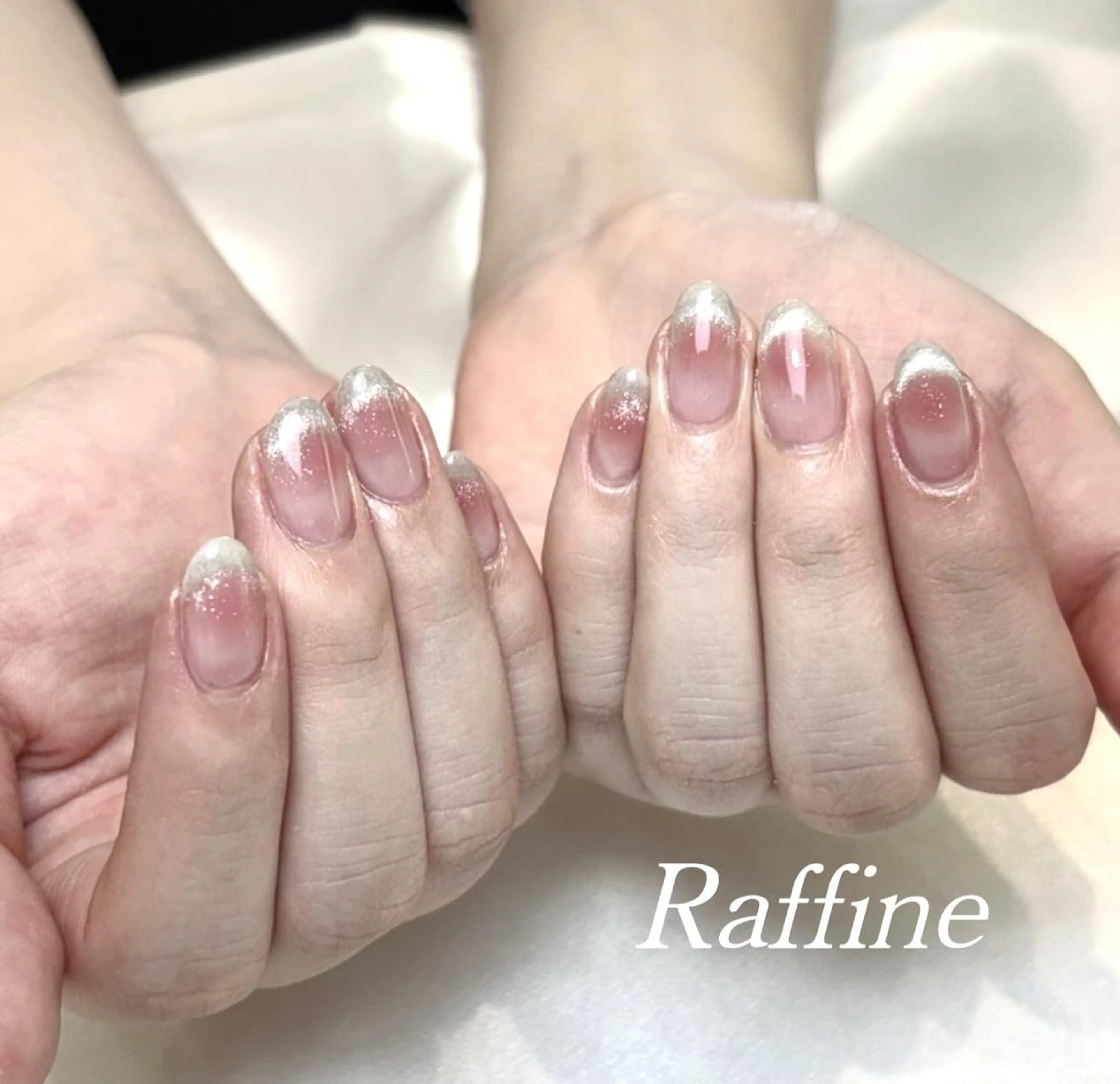 ネイル RAFFINE 月🦋🩵のネイルデザイン