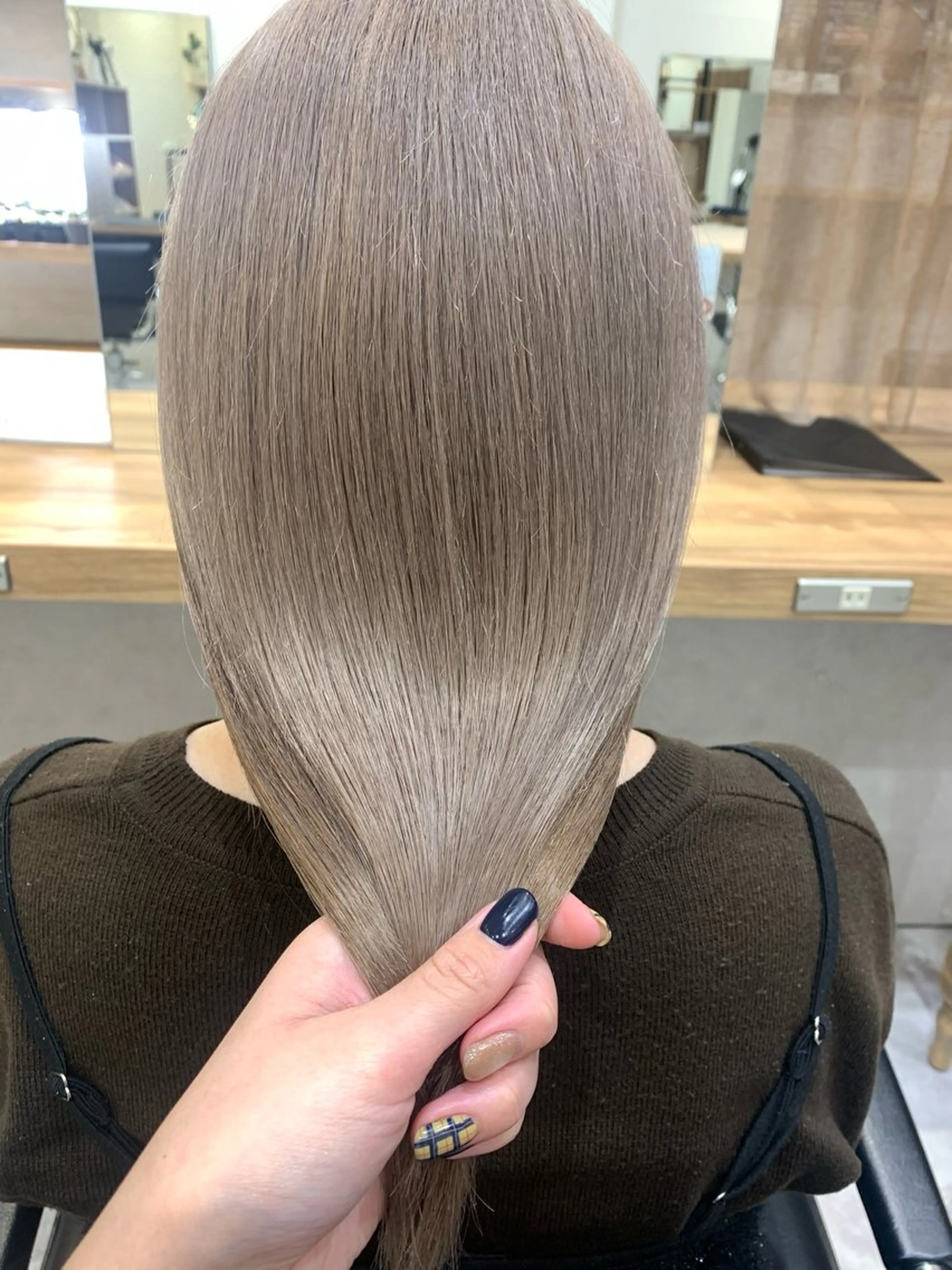 ご新規様はこちら💁🏼‍♀️ケアWブリーチ＋ケアカラー＋髪質改善トリートメントの写真