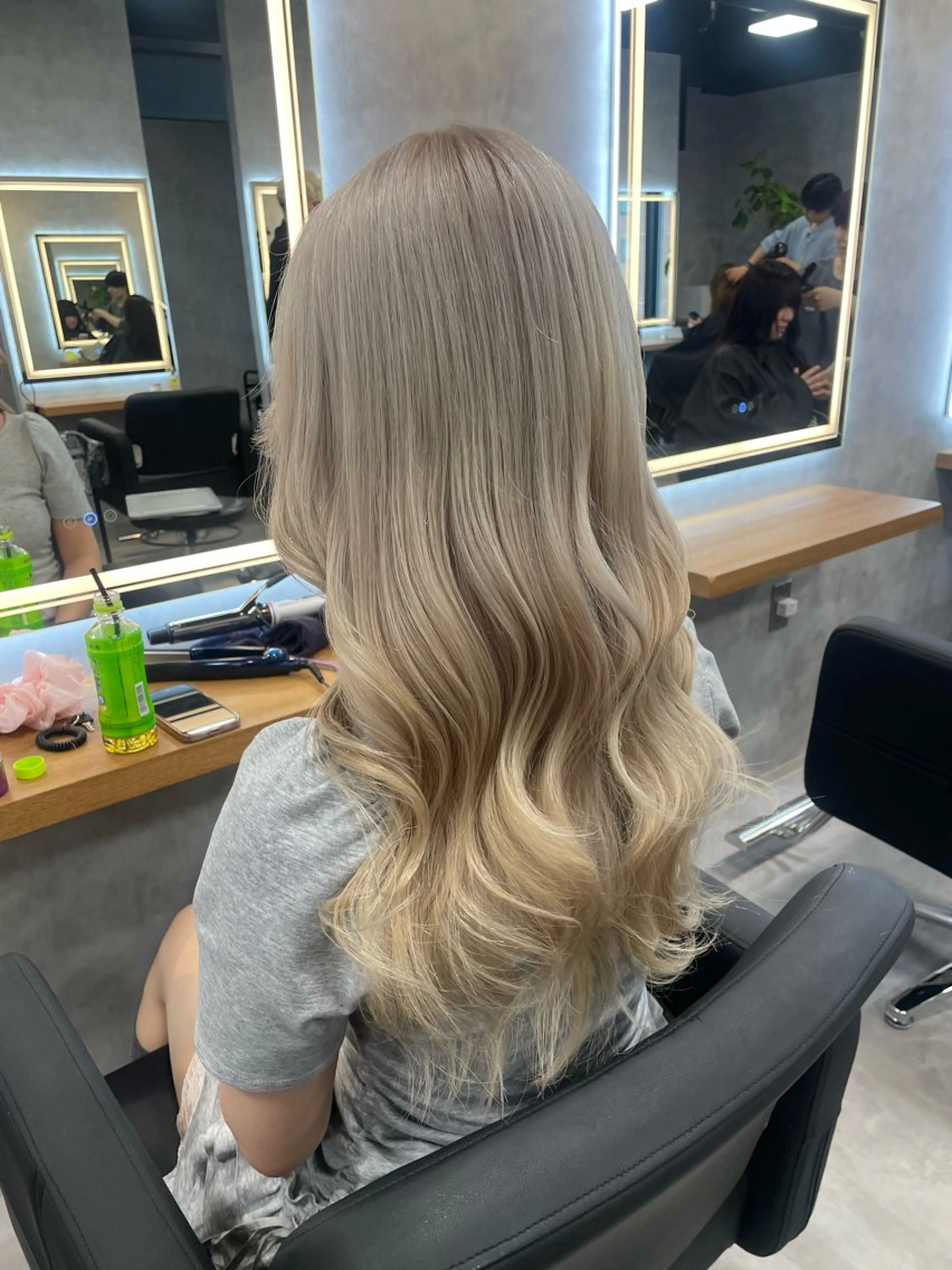 ロング カラー ヘアアレンジ ヘアカラー トリートメント 透明感カラー/推しカ ラー☁️JURAのヘアスタイル