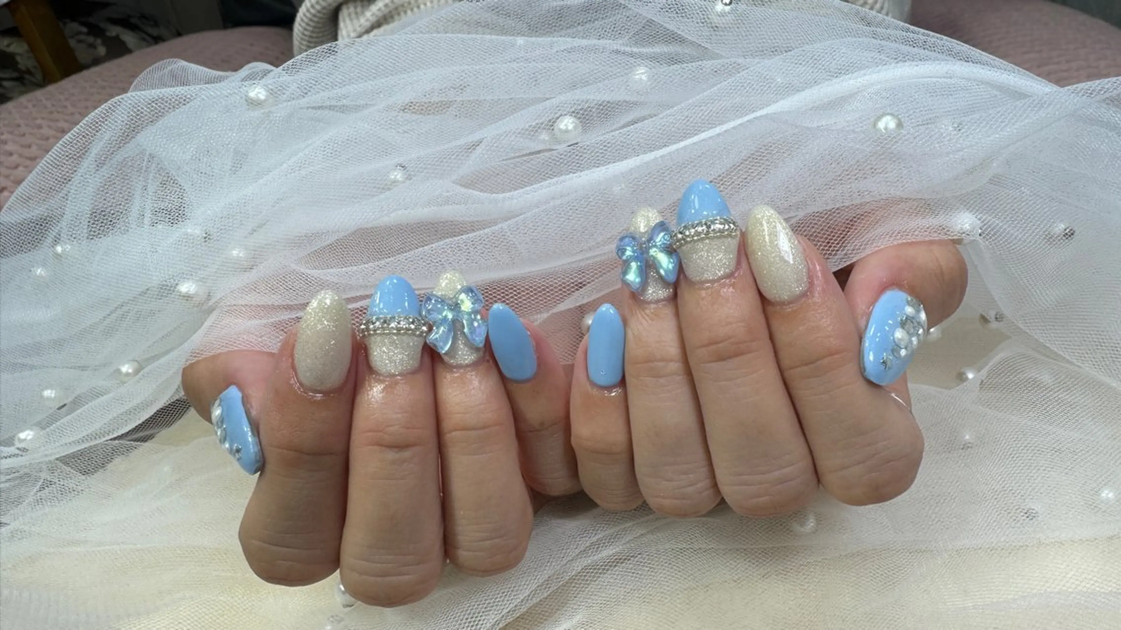 セミロング Angel Beautyのネイルデザイン