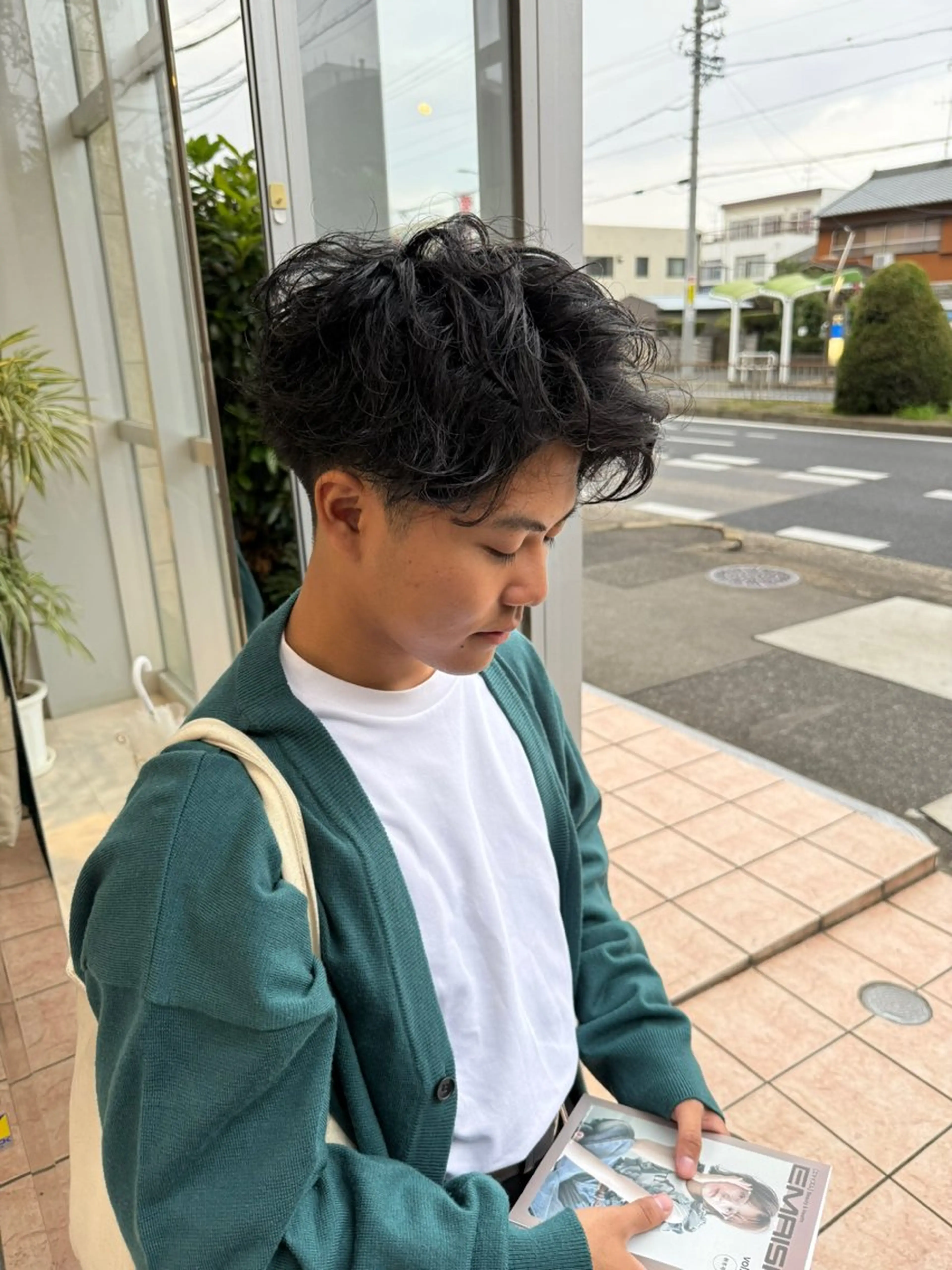 メンズ メンズパーマ カット 石原圭悟 /ショート/艶カラーのヘアスタイル