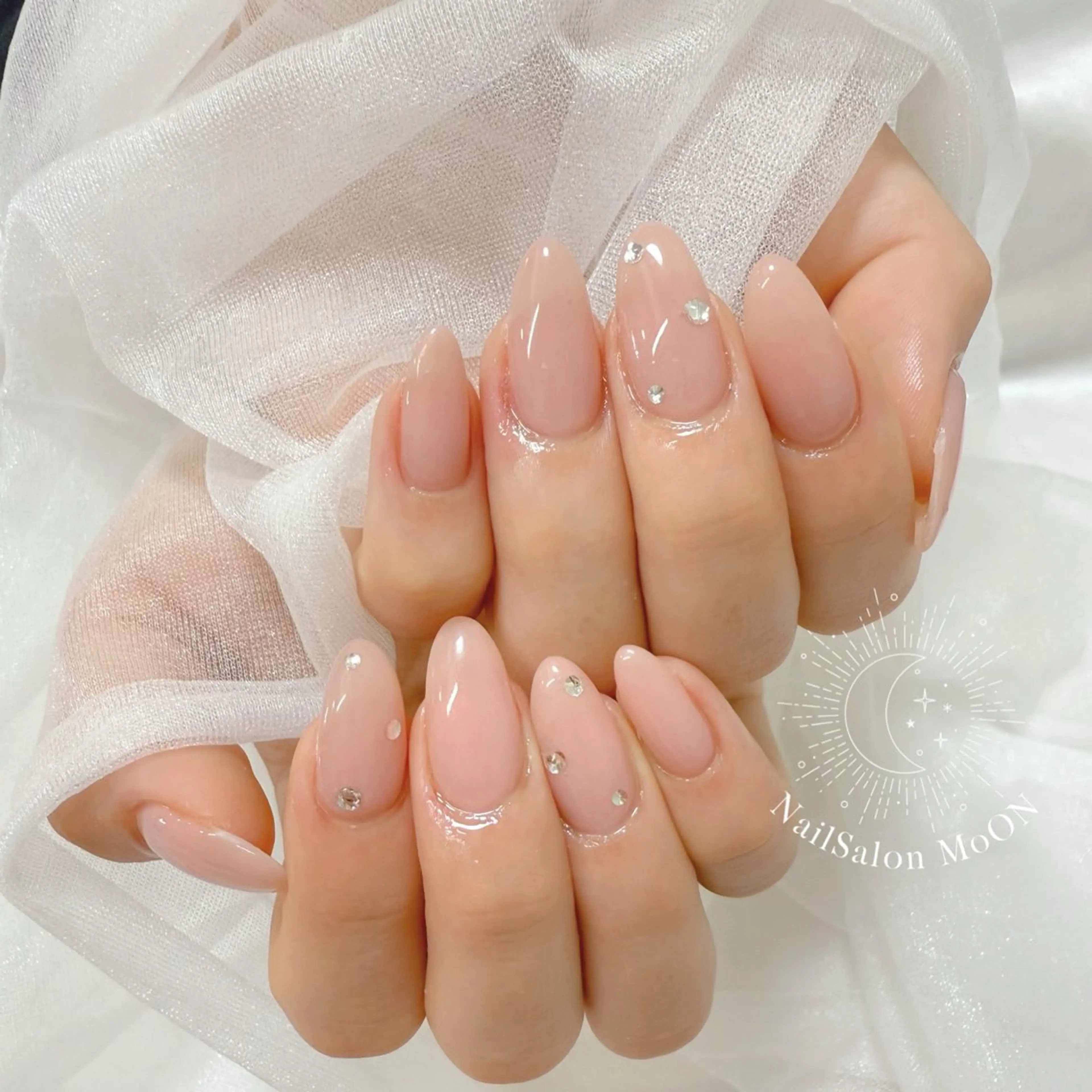 ネイル ハンドネイル ハンドケア MoON...❤︎ MeGuのネイルデザイン