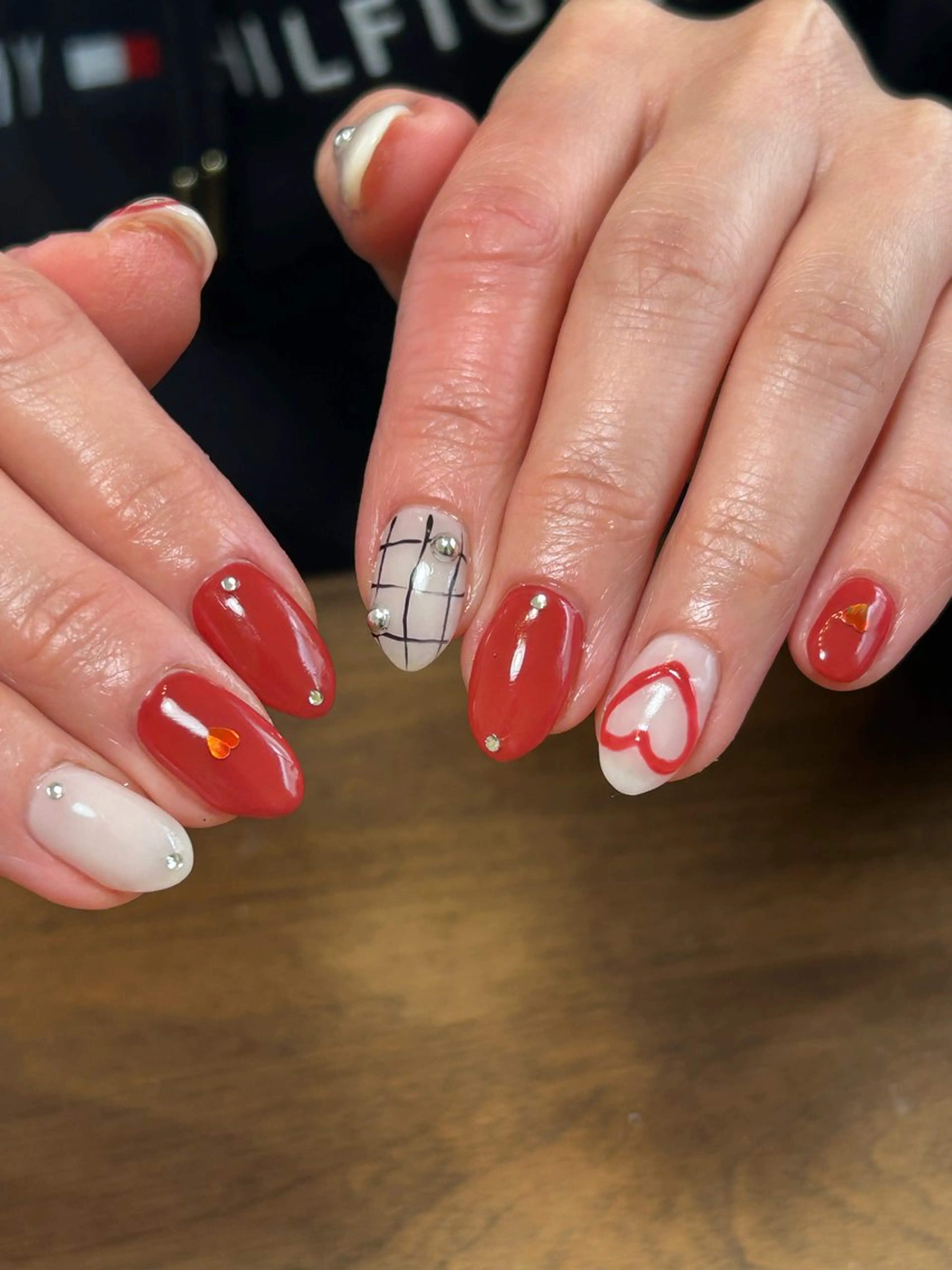 ネイル poli nailsのネイルデザイン