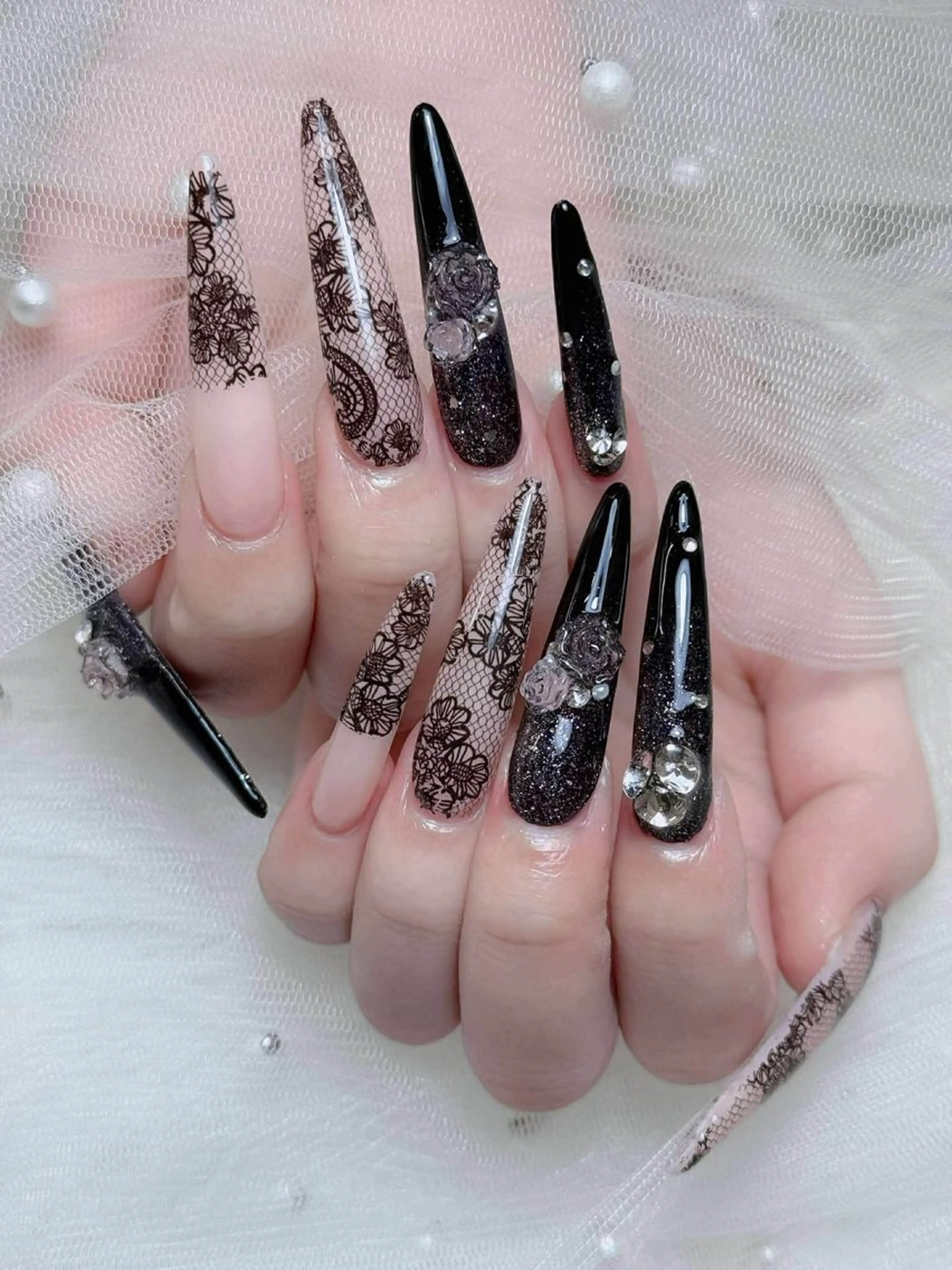 ネイル オーロラネイル チークネイル フットネイル フレンチネイル 韓国ネイル ハンドネイル Lumi Nailのネイルデザイン