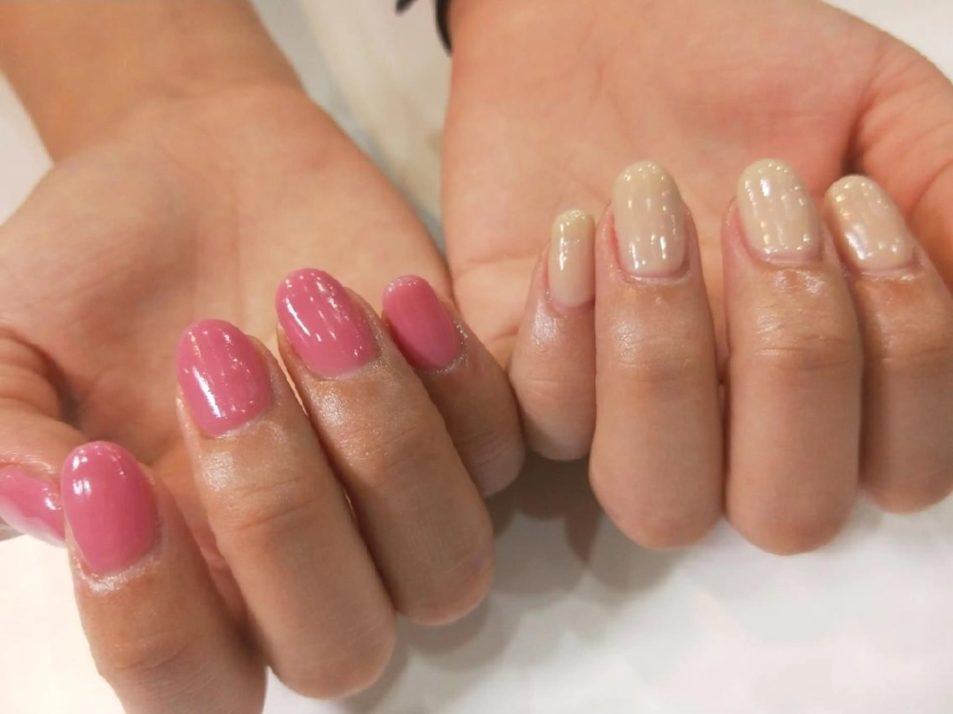 ネイル ハンドネイル ハンドケア R'well所属・はばすみれ🎀ﾈｲﾙ 光ﾌｪｲｼｬﾙ ﾍｱのネイルデザイン