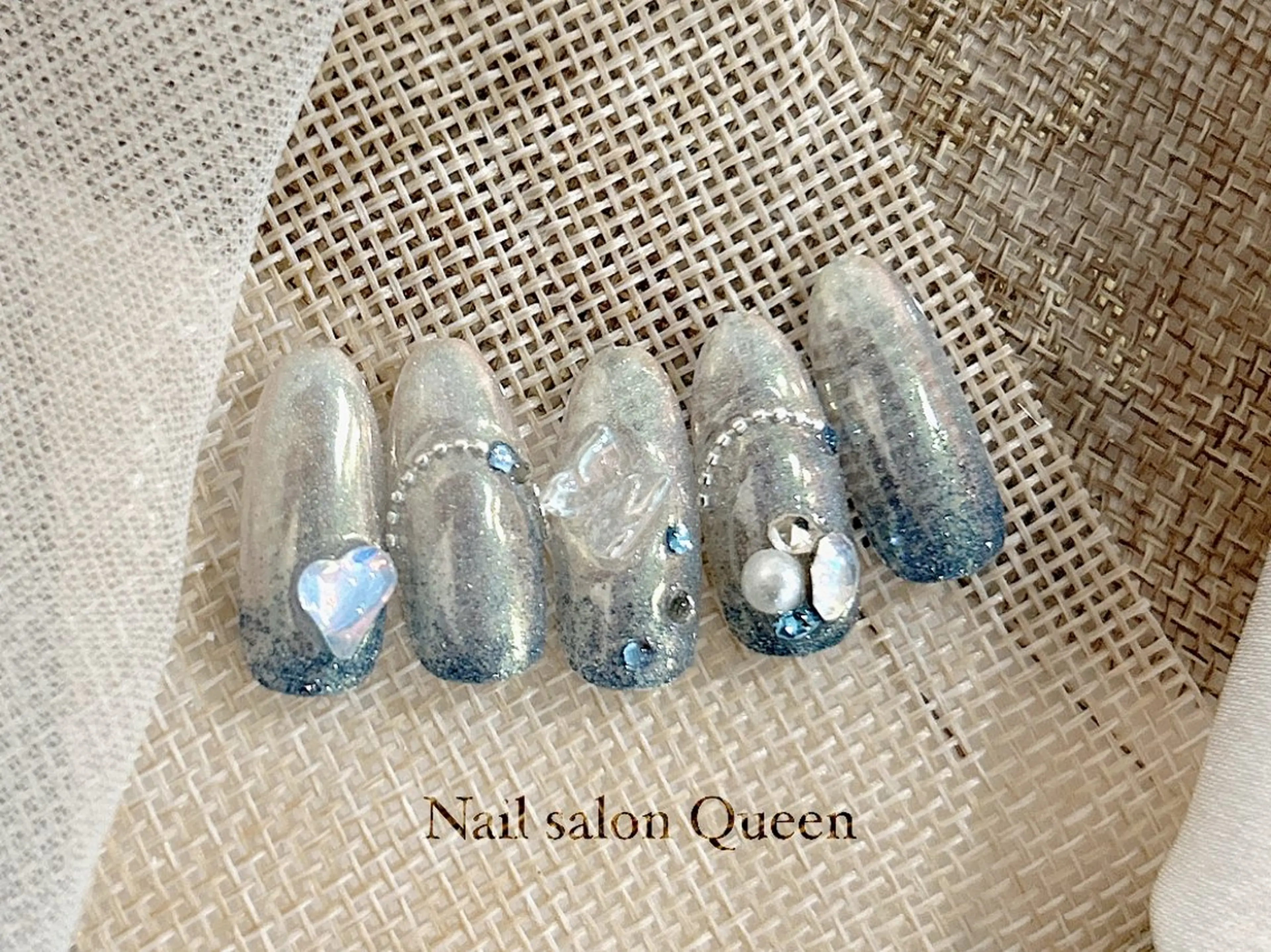 ネイル ネイルサロンクイーン 東京/新宿/大久保のネイルデザイン