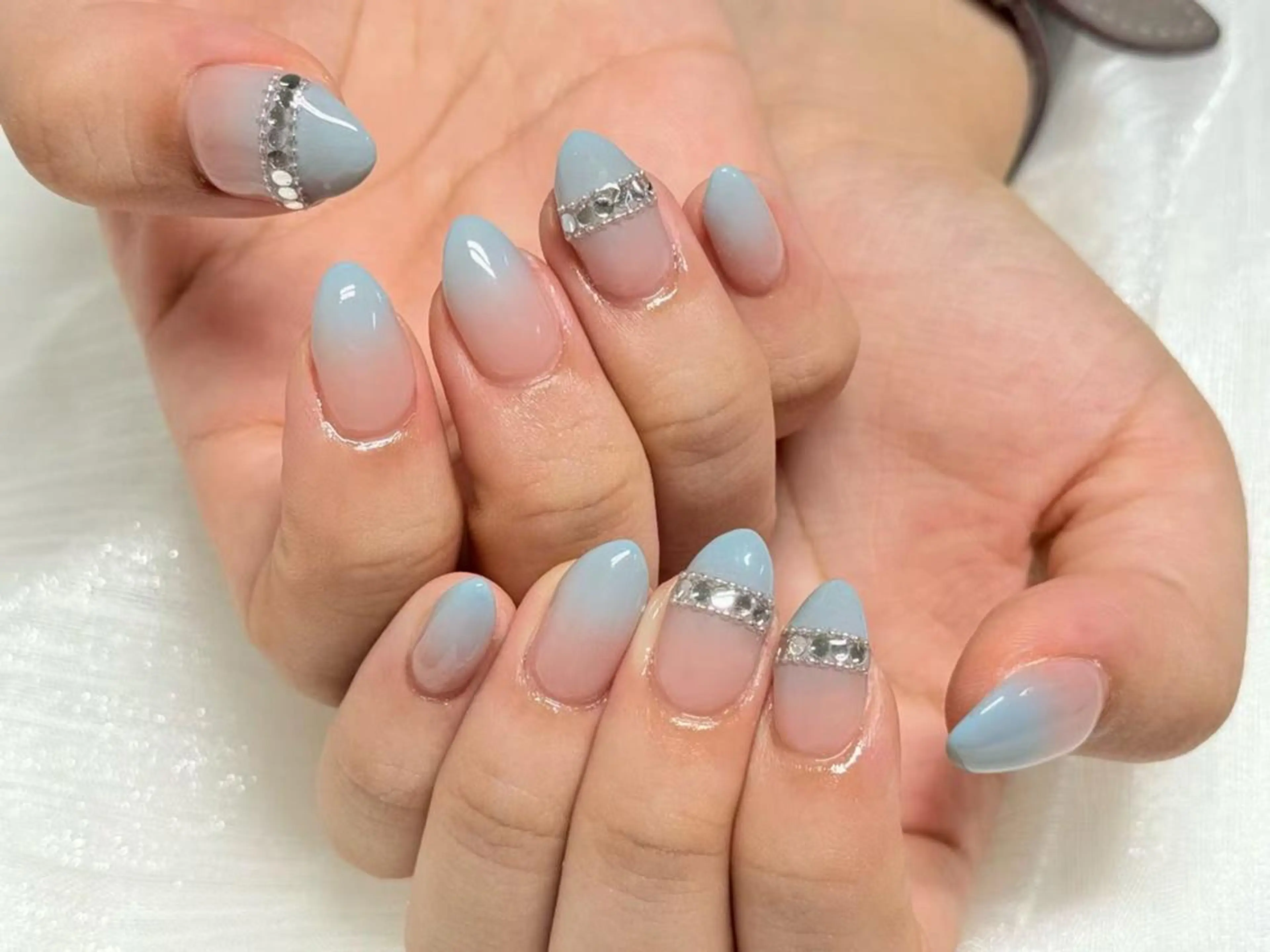 ネイル アートネイル クリアネイル 成人式 長さ出し フラッシュネイル ハンドネイル Ru na🍳のネイルデザイン