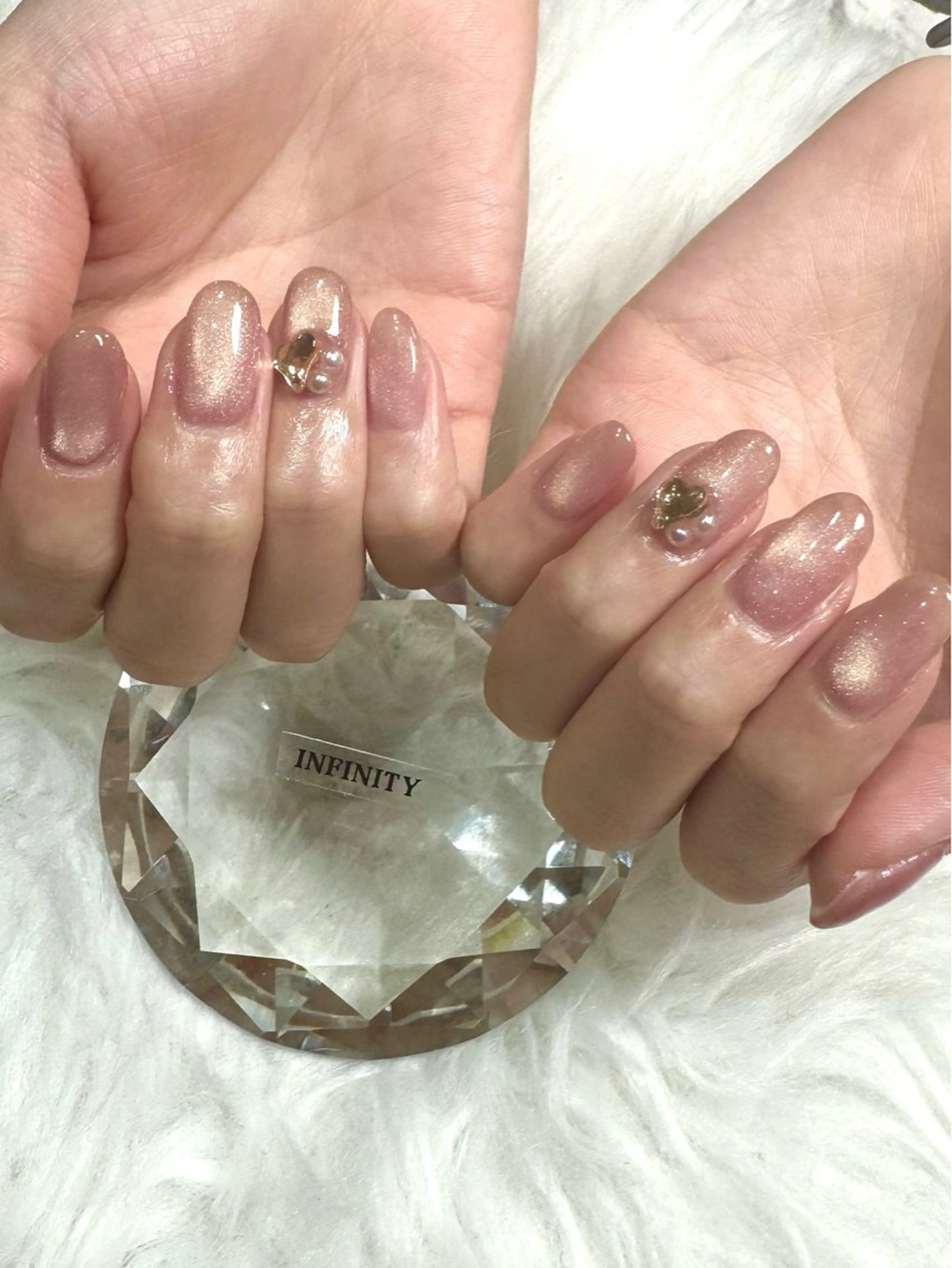 ネイル マグネットネイル ワンホンネイル ハンドネイル INFINITY所属・INFINITY Sachiのネイルデザイン