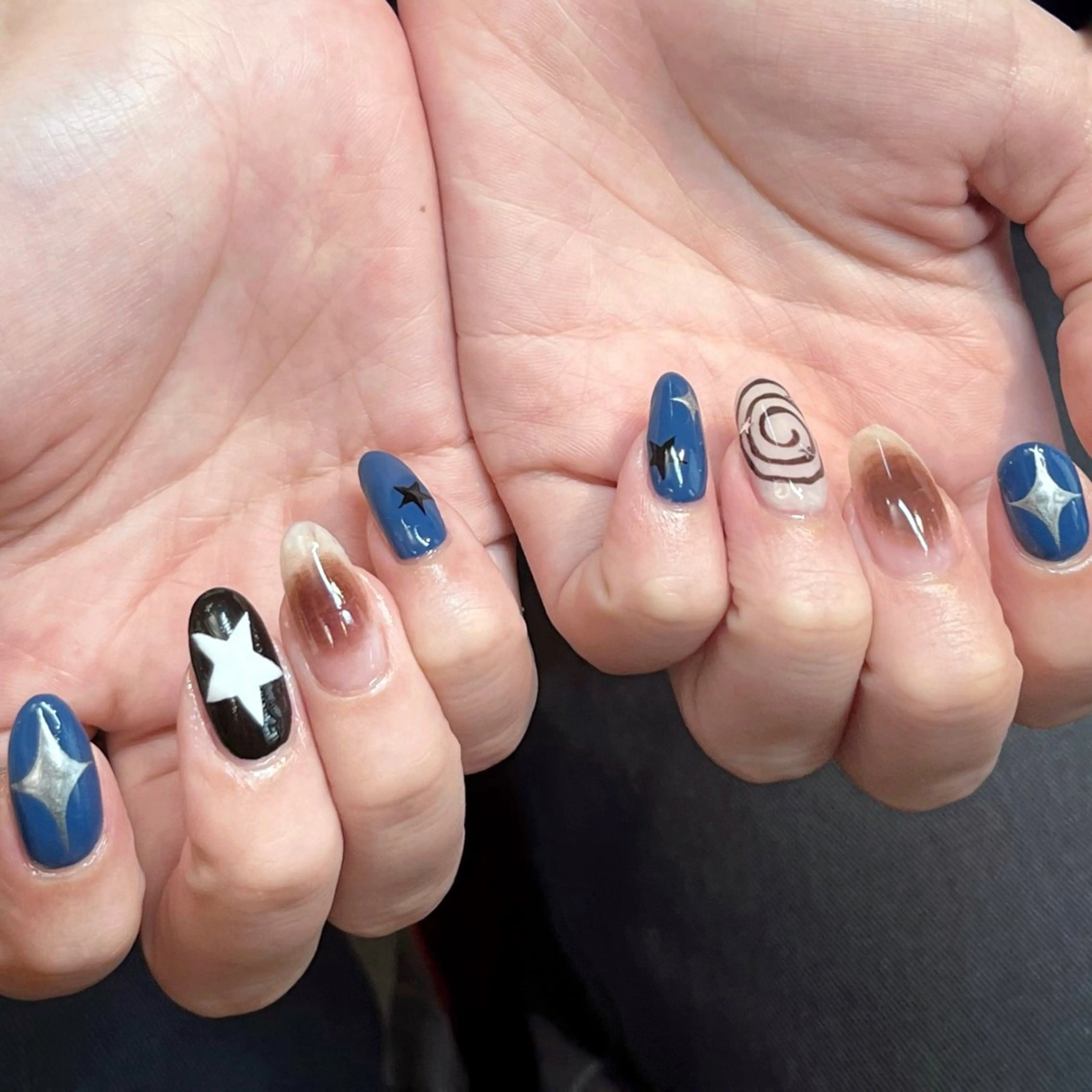 ネイル ハンドネイル コ レ エ ダ🌙のネイルデザイン