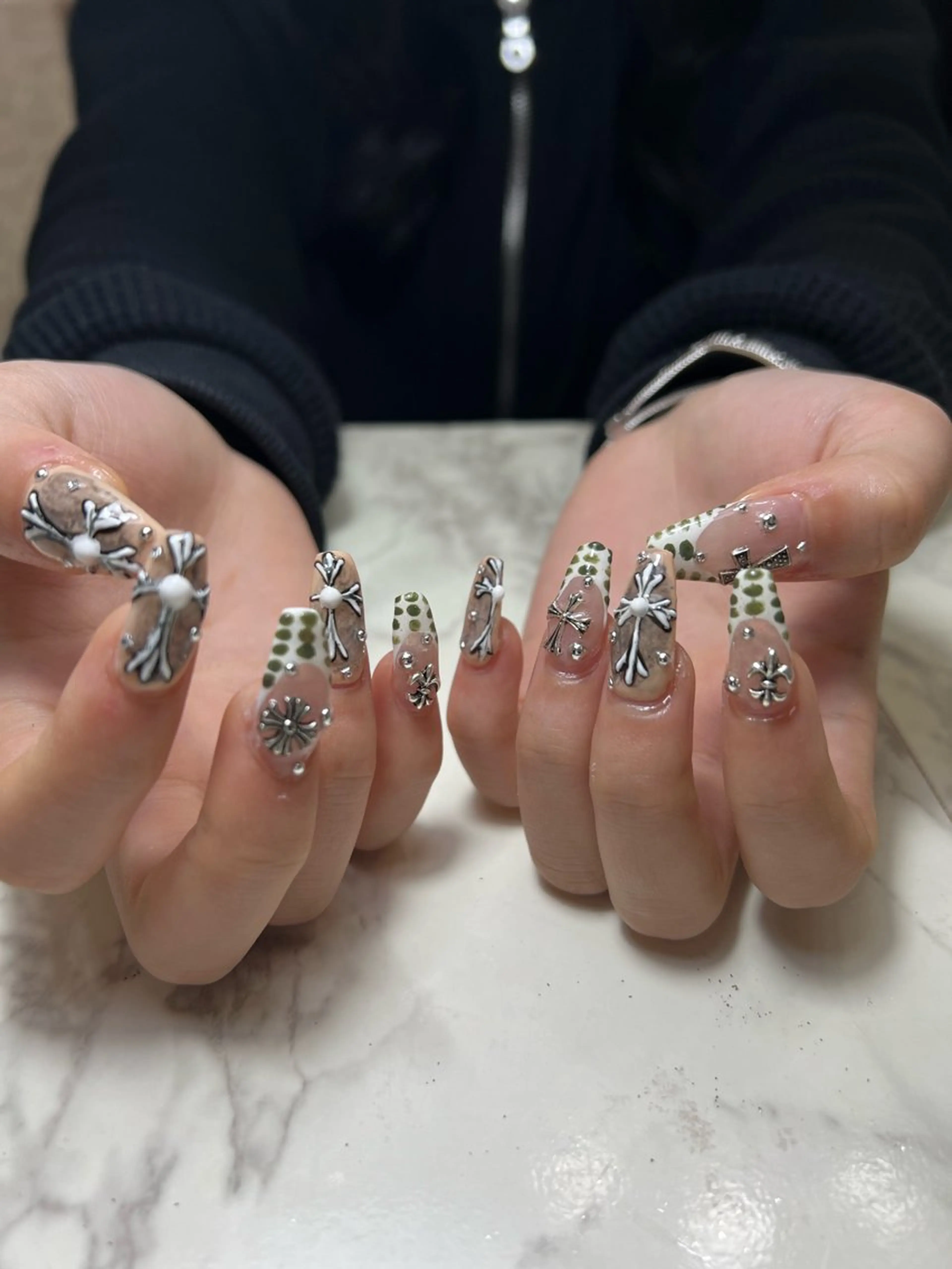 ネイル ハンドネイル Garnet nailのネイルデザイン