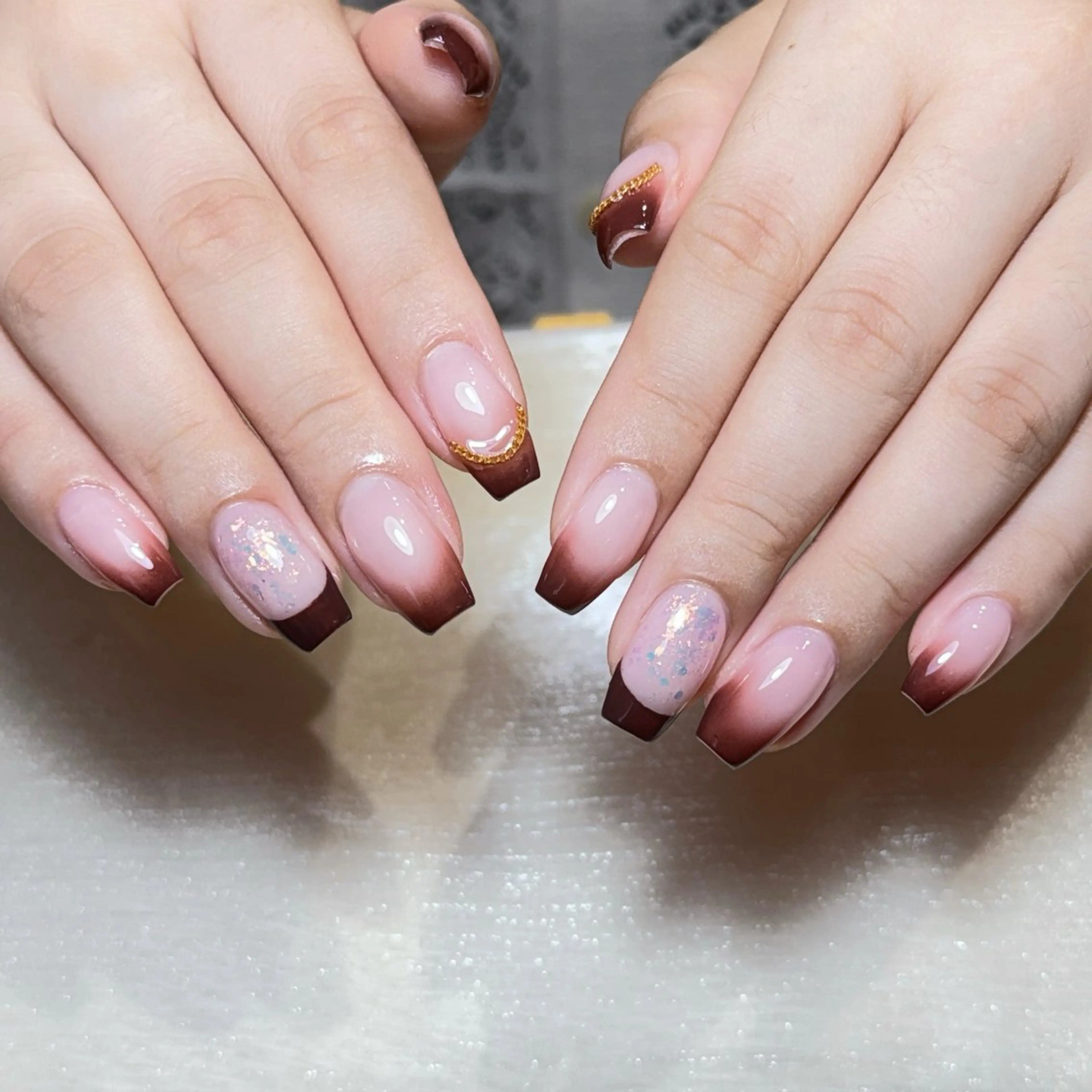 セミロング ハンドネイル み ゆのネイルデザイン