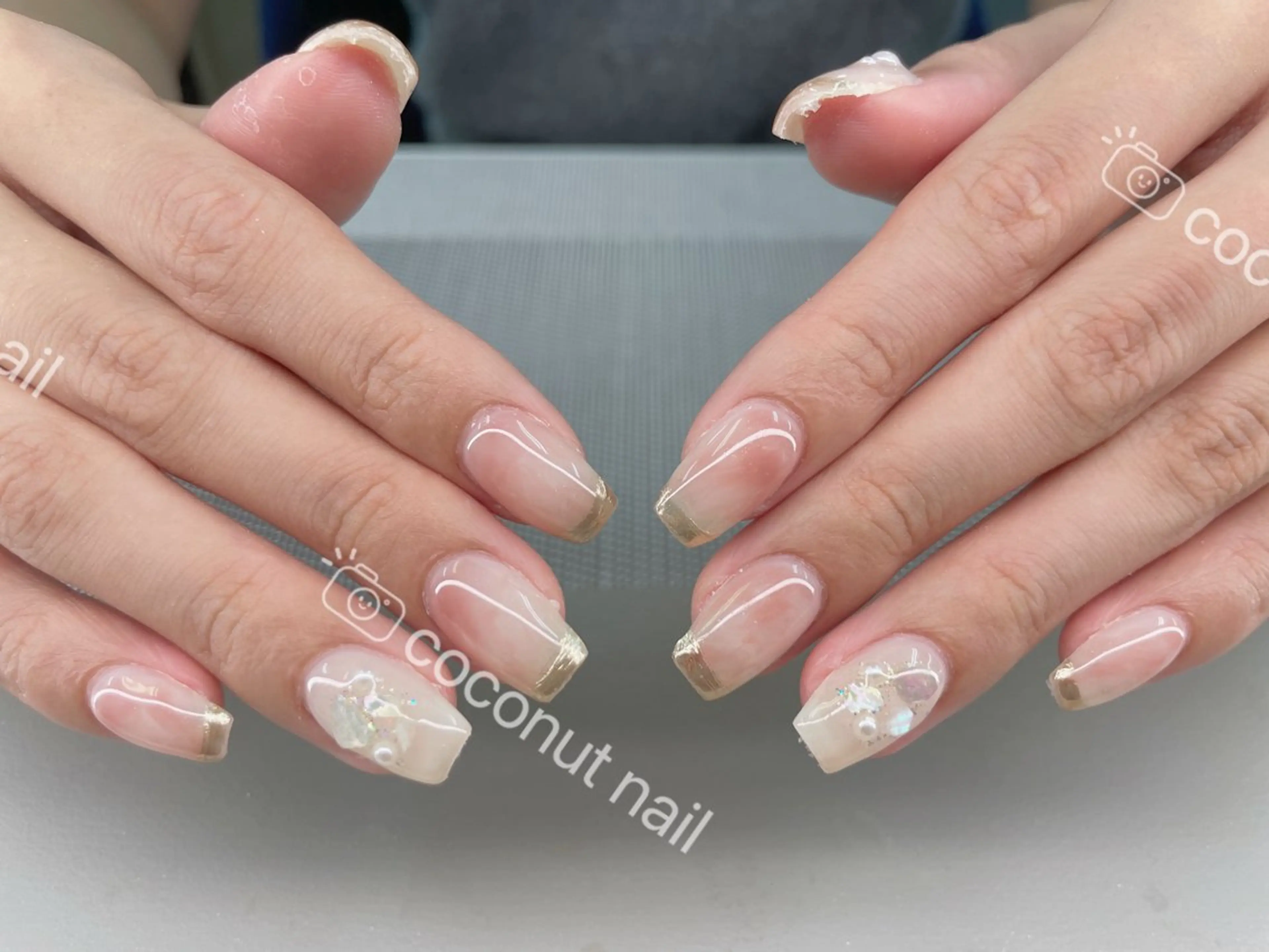 ネイル ハンドネイル 神田 ココナッツのネイルデザイン